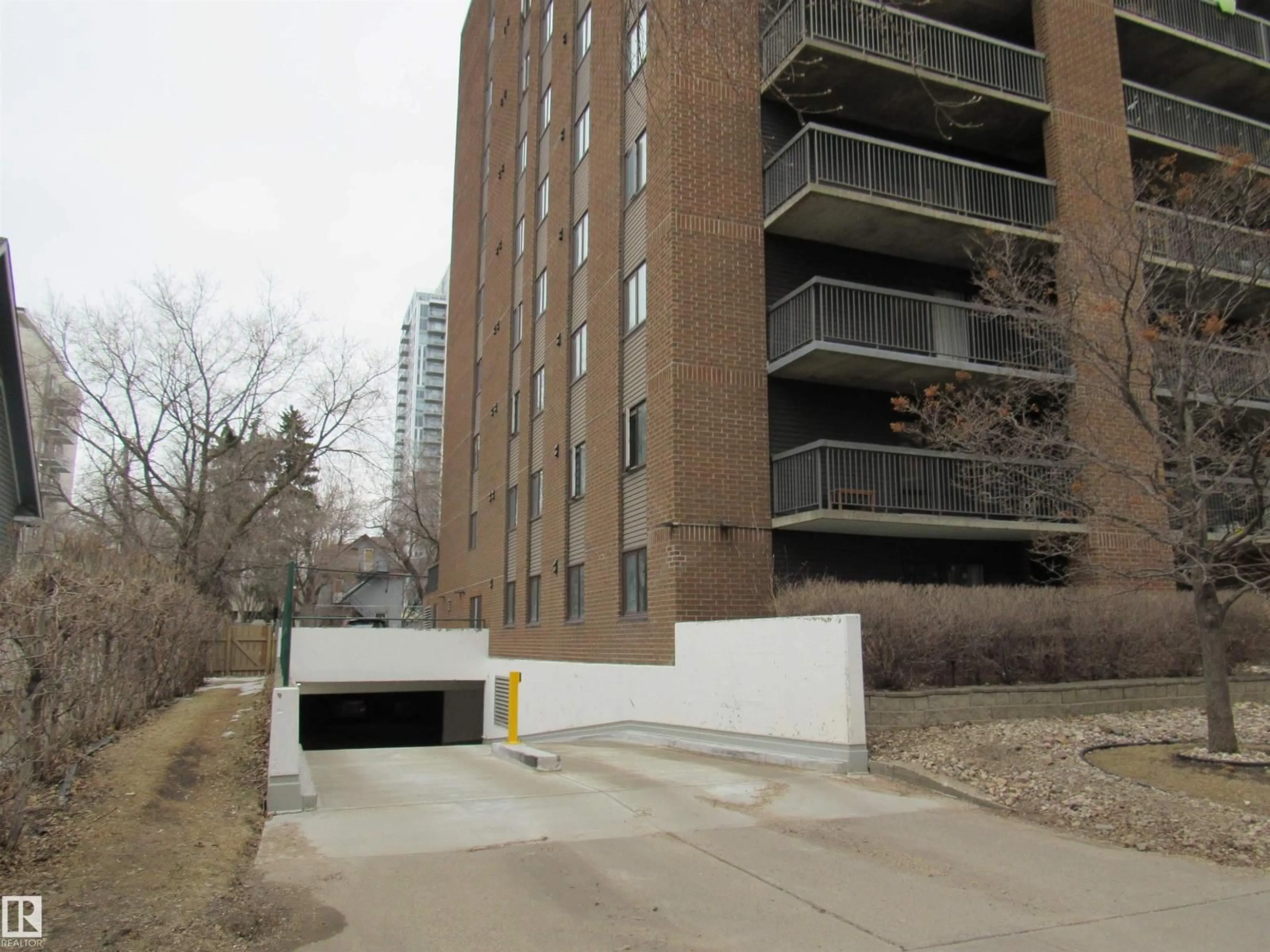 Unknown for 1002 - 9929 113 ST, Edmonton Alberta T5K2N9