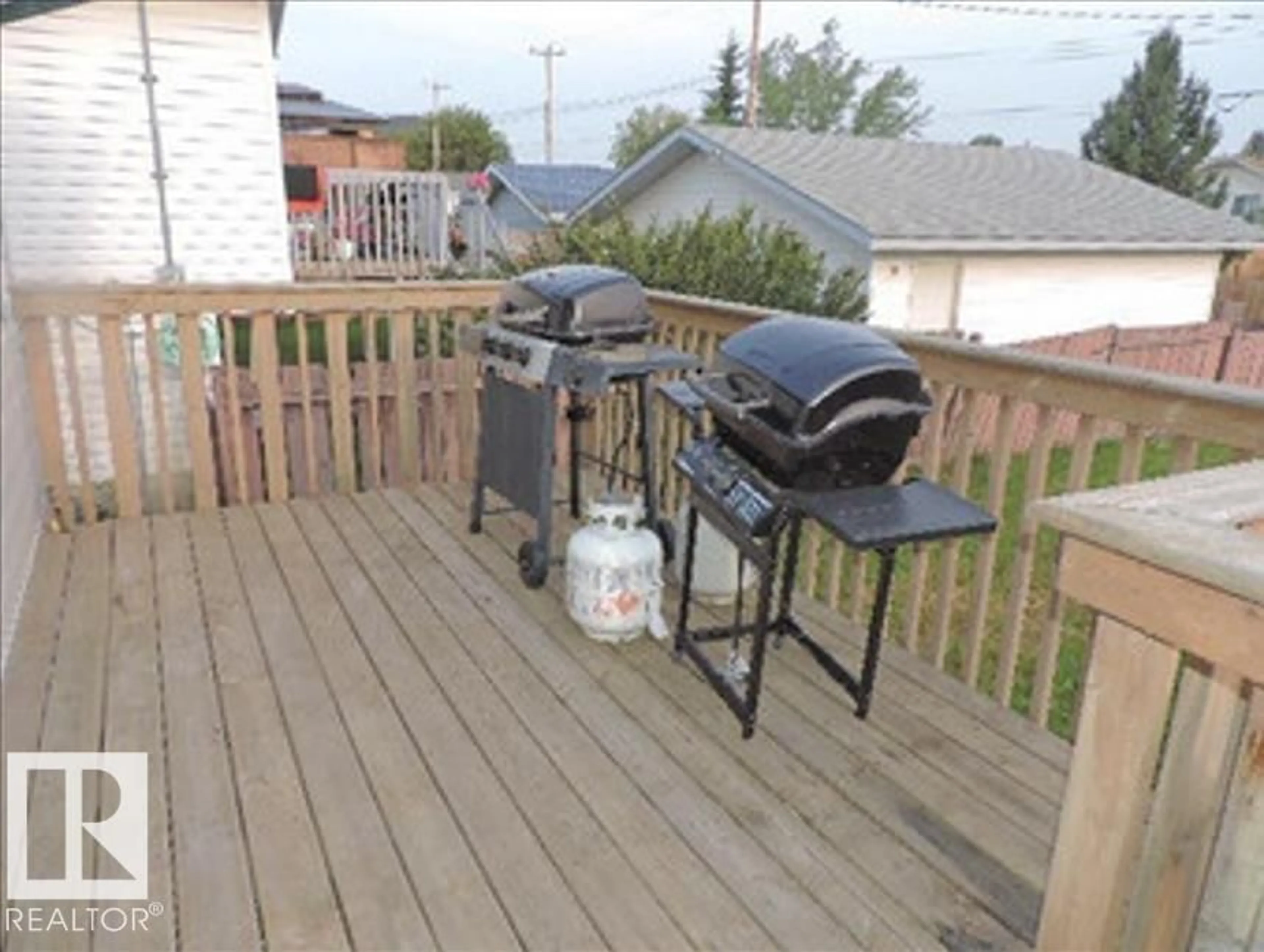 Patio, street for 1318 8 AV, Cold Lake Alberta T9M1N6