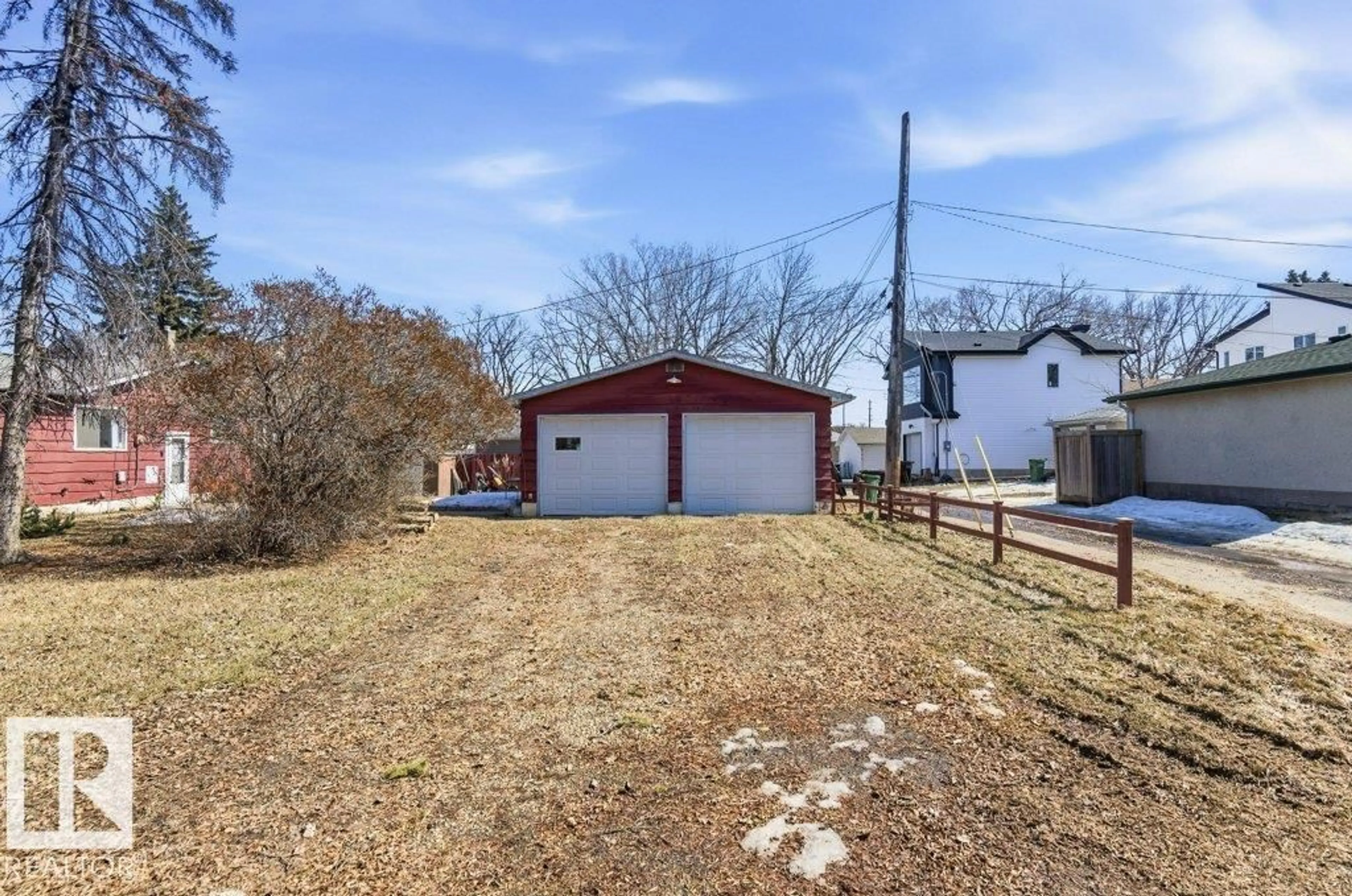 A pic from outside/outdoor area/front of a property/back of a property/a pic from drone, street for 10459 66 AV, Edmonton Alberta T8L1X2
