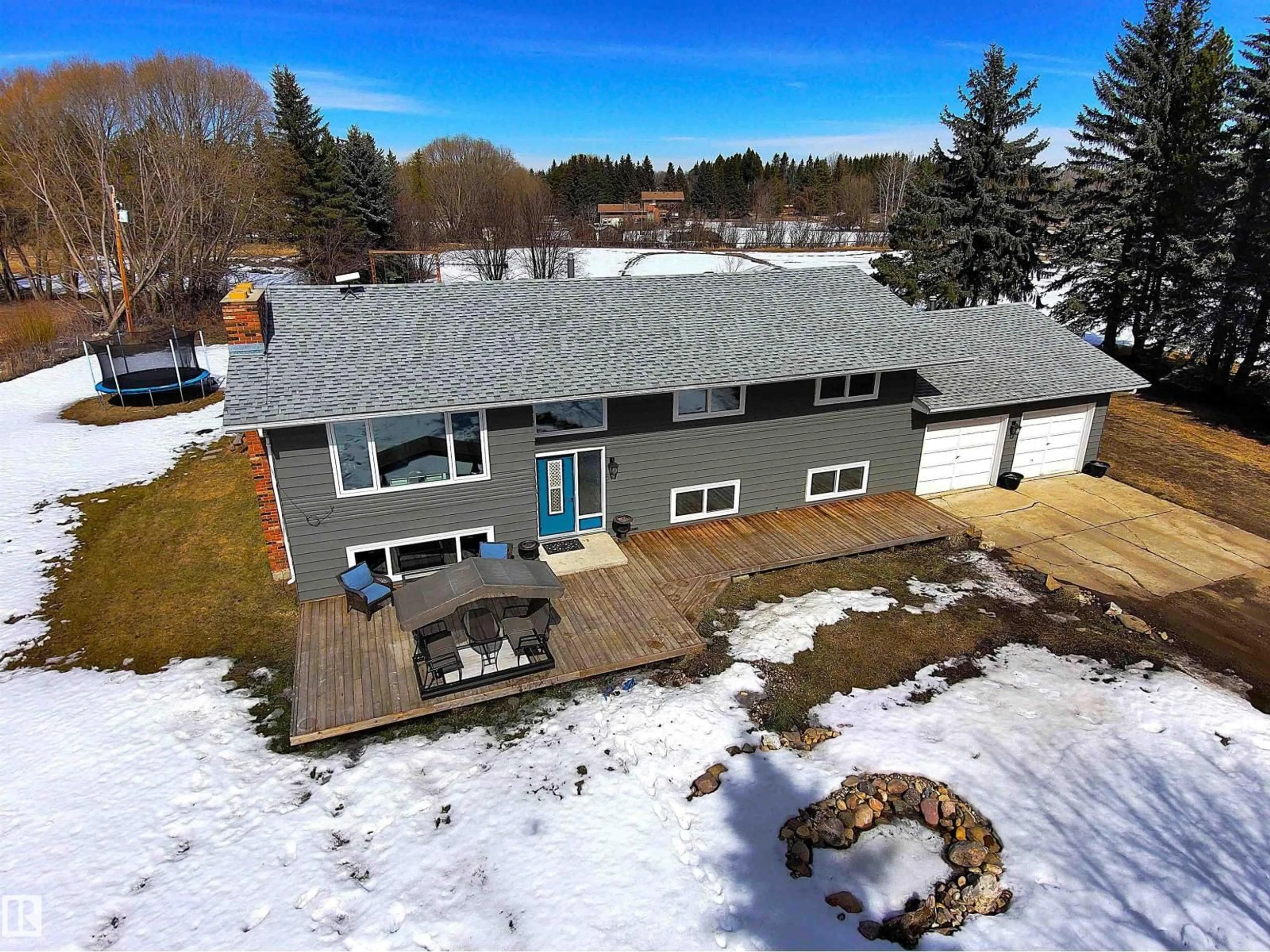 A pic from outside/outdoor area/front of a property/back of a property/a pic from drone, unknown for 116 52212 RGE ROAD 274, Rural Parkland County Alberta T7X3T8