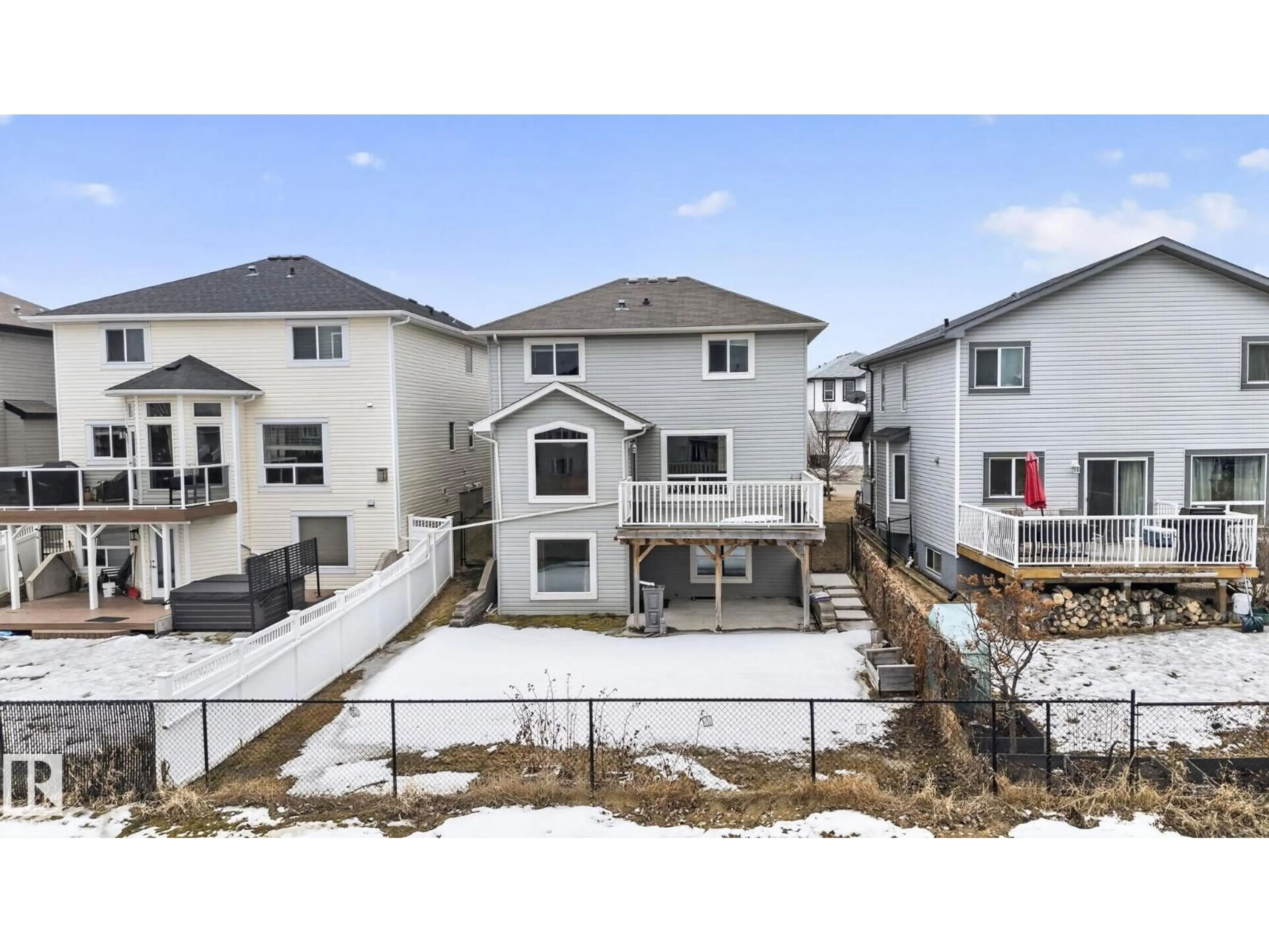 A pic from outside/outdoor area/front of a property/back of a property/a pic from drone, unknown for 96 DALQUIST BA, Leduc Alberta T9E0J7