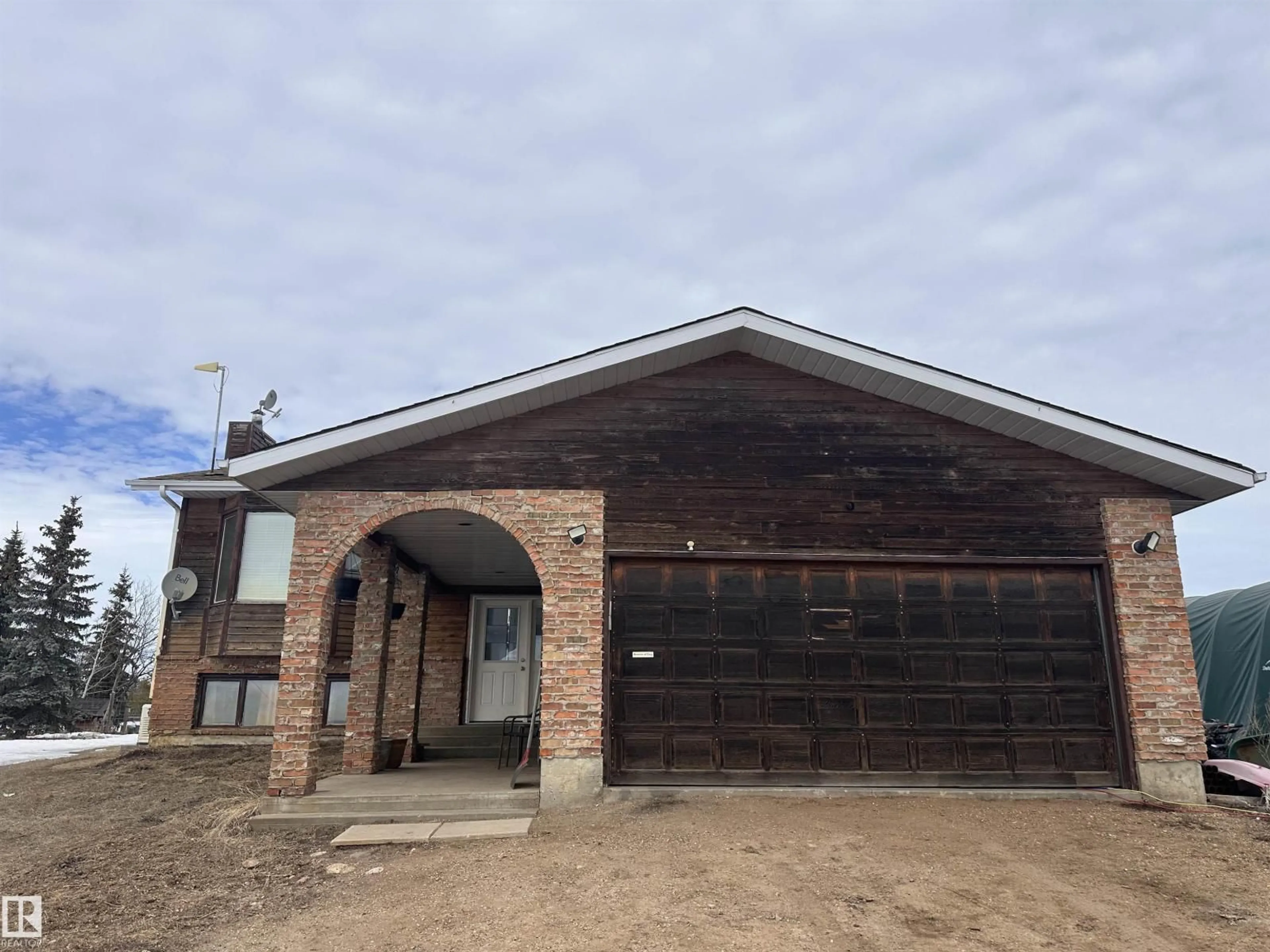 Home with brick exterior material, building for 59415 RGE ROAD 241, Rural Westlock County Alberta T7P0P0