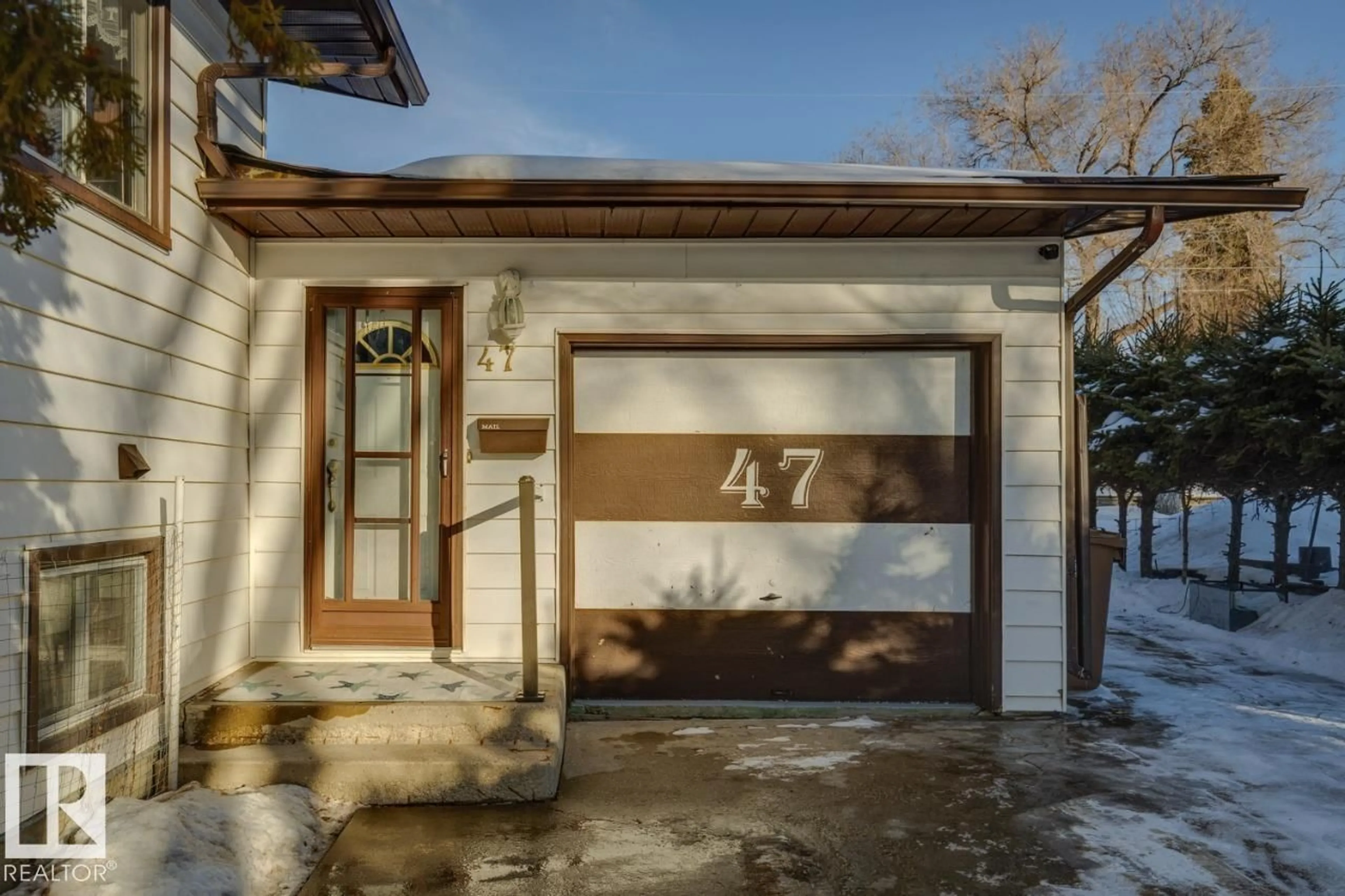 Indoor garage for 47 GLADSTONE CR, St. Albert Alberta T8N0W6