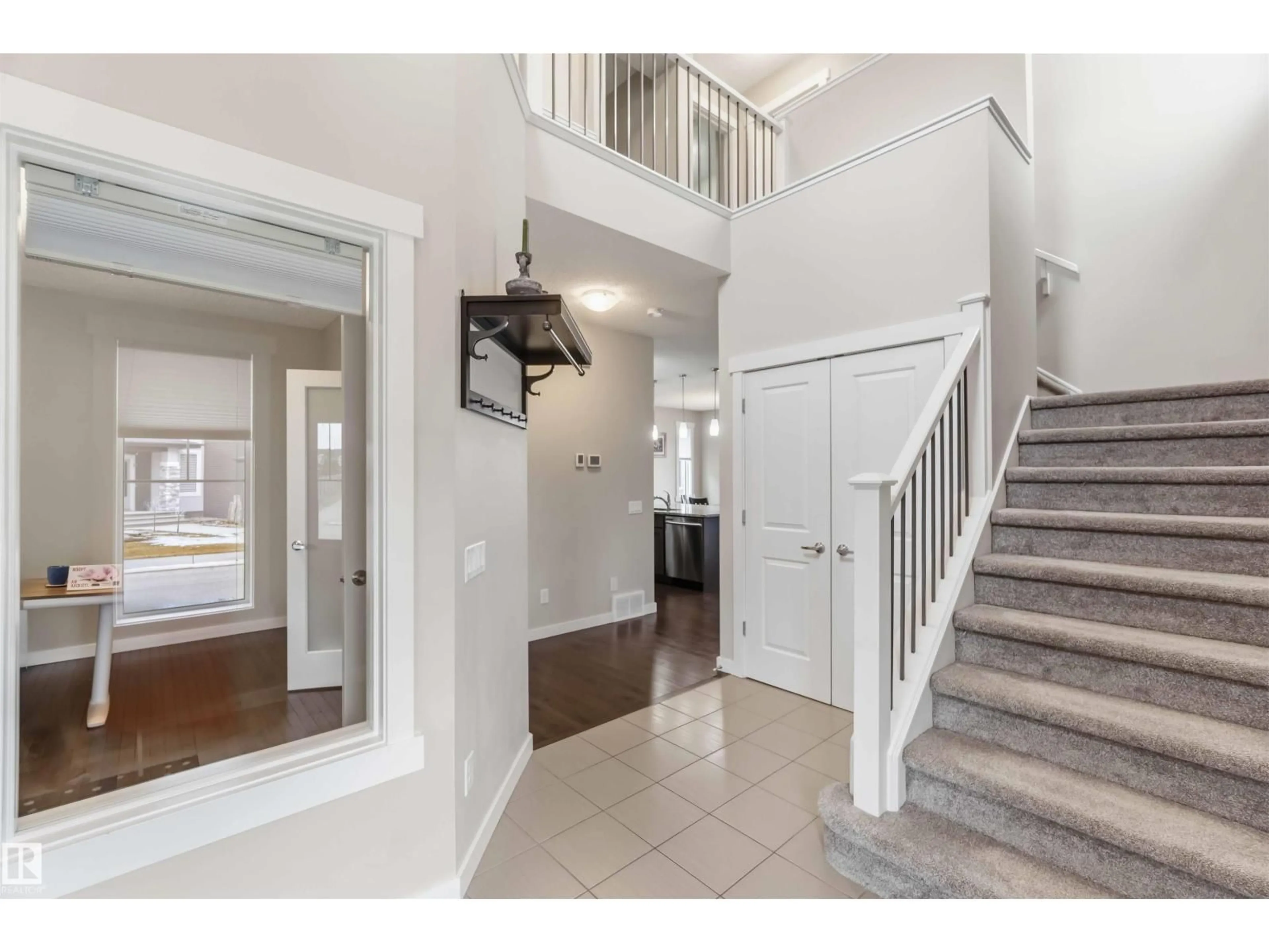 Indoor entryway for NW - 13011 202 ST, Edmonton Alberta T5S0E2