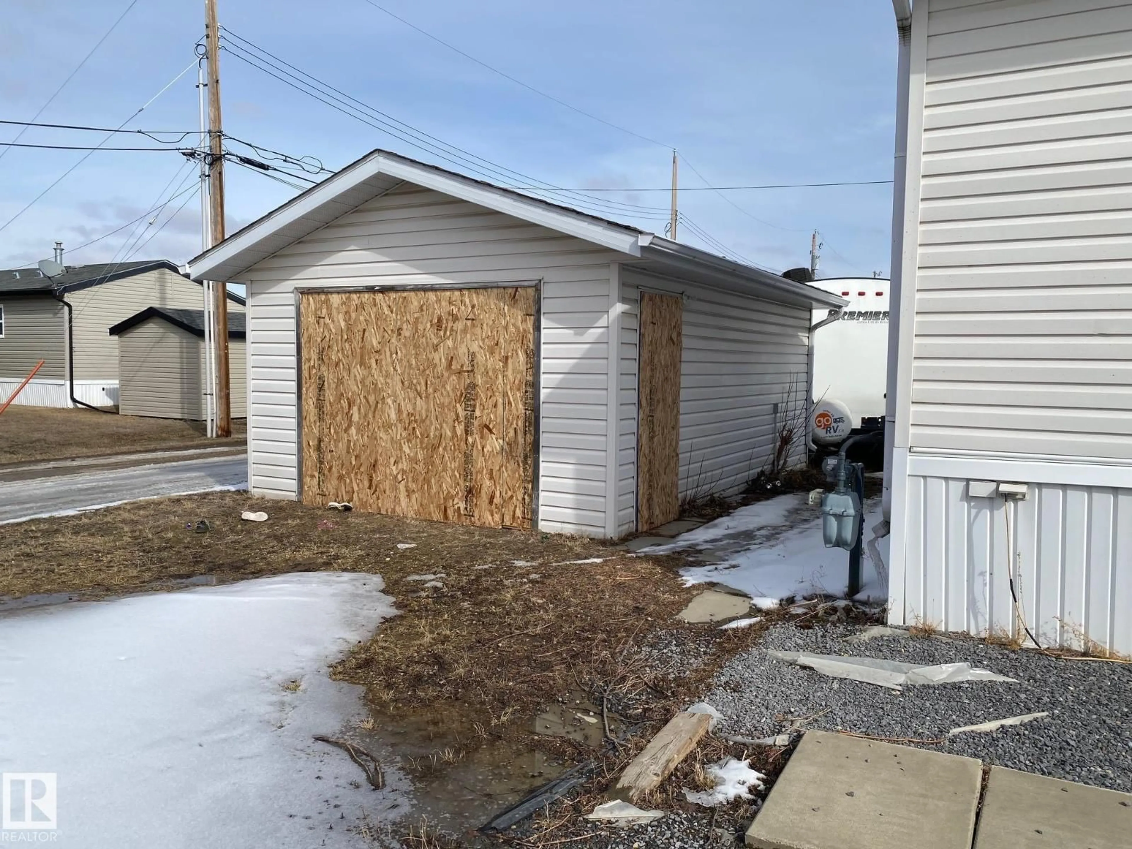 Shed for 4816 48 AV, Wetaskiwin Alberta T9A0E7