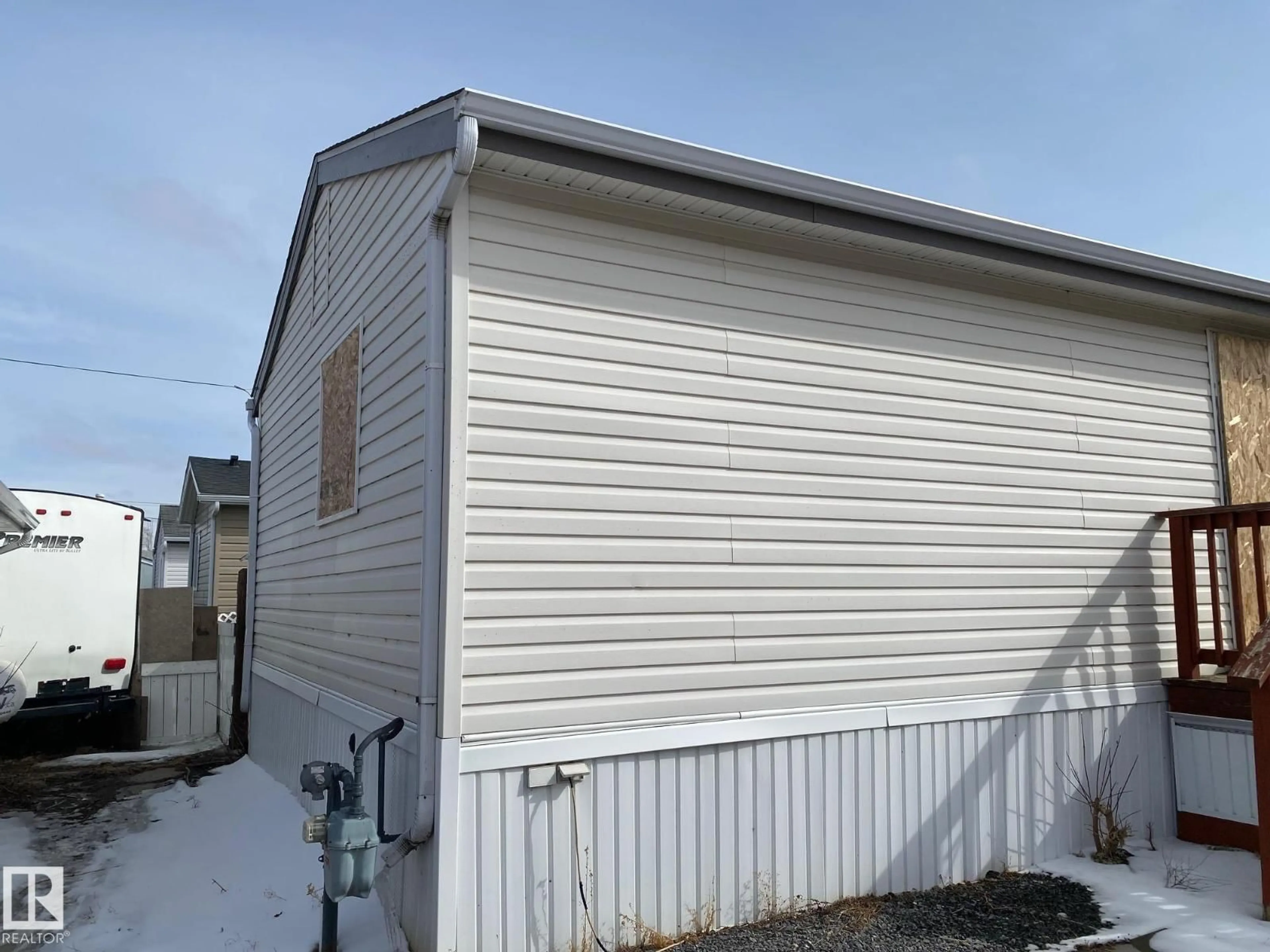 Shed for 4816 48 AV, Wetaskiwin Alberta T9A0E7