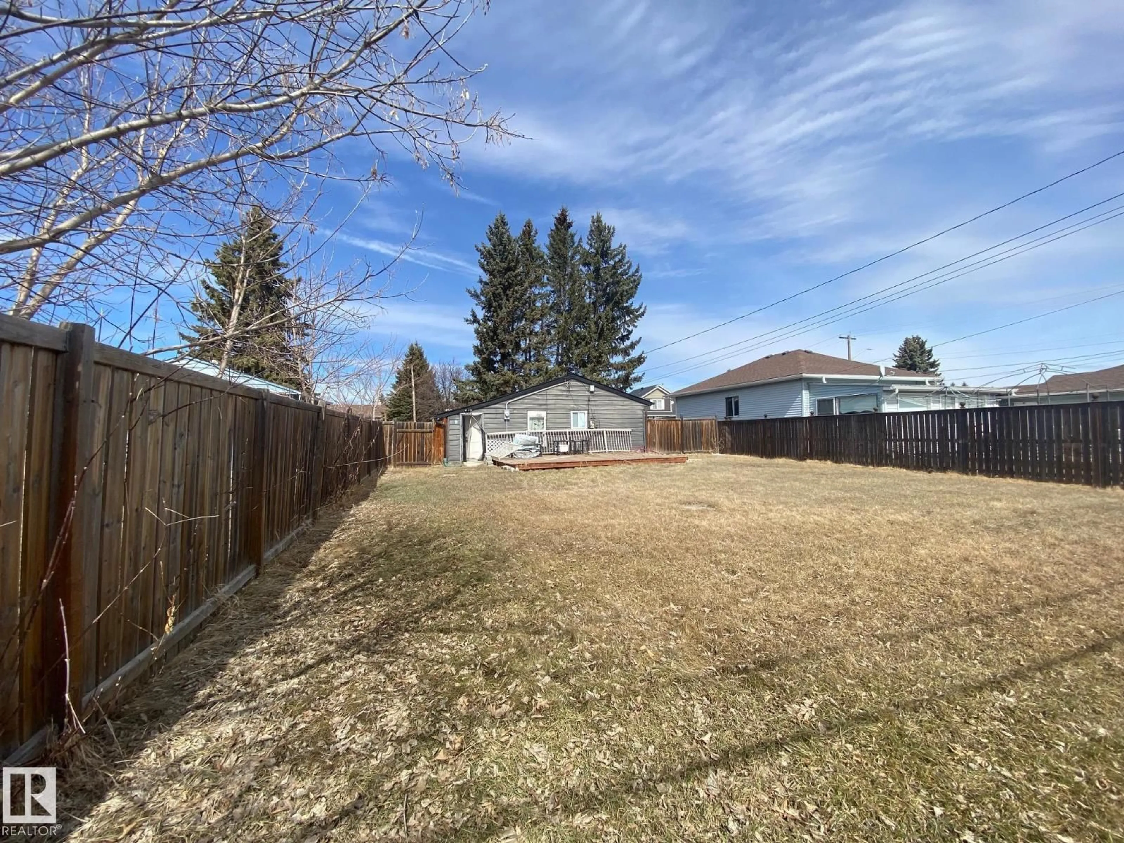 A pic from outside/outdoor area/front of a property/back of a property/a pic from drone, mountain view for 4505 53 AV, Wetaskiwin Alberta T9A0Y3