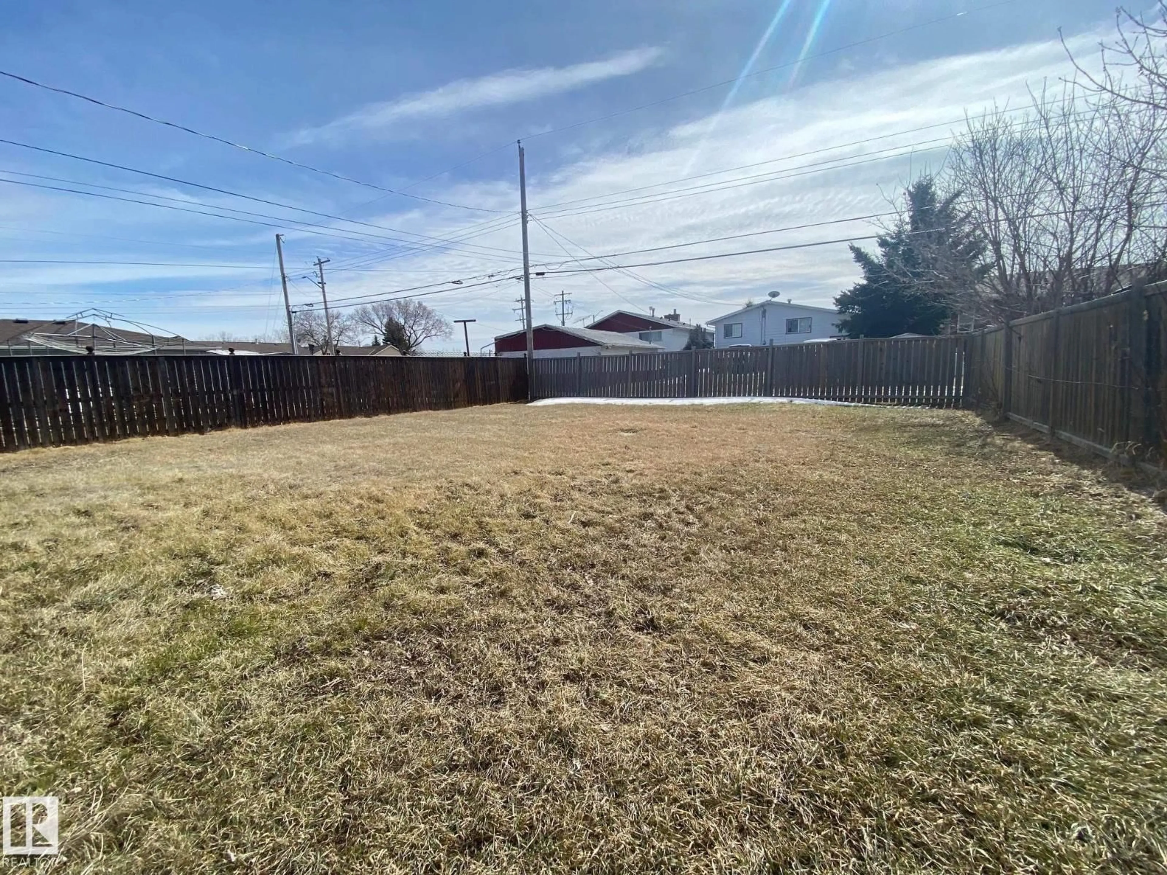 A pic from outside/outdoor area/front of a property/back of a property/a pic from drone, street for 4505 53 AV, Wetaskiwin Alberta T9A0Y3