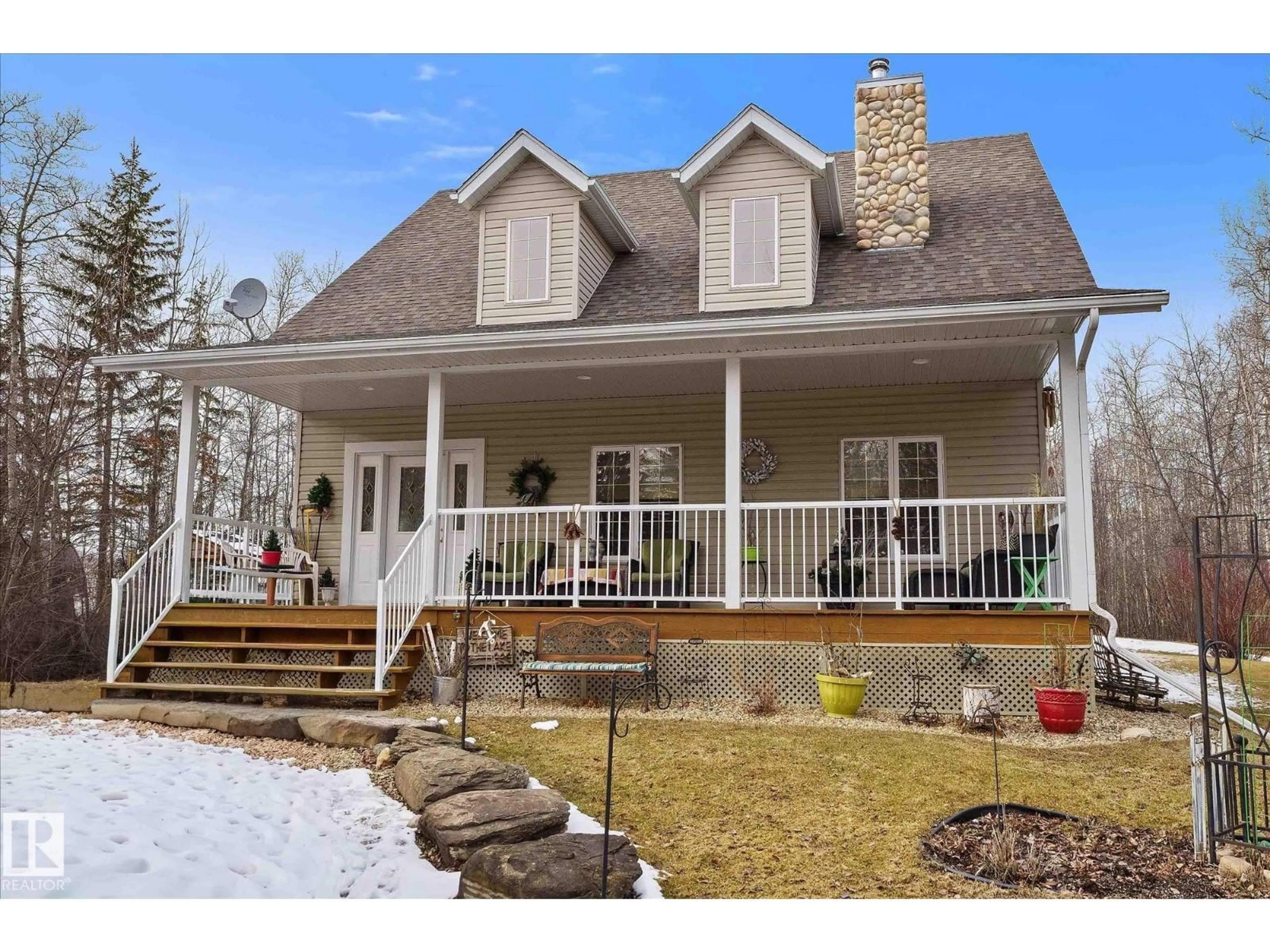 Home with vinyl exterior material, unknown for 460 - 48057 RGE RD 272, Rural Leduc County Alberta T0C2C0