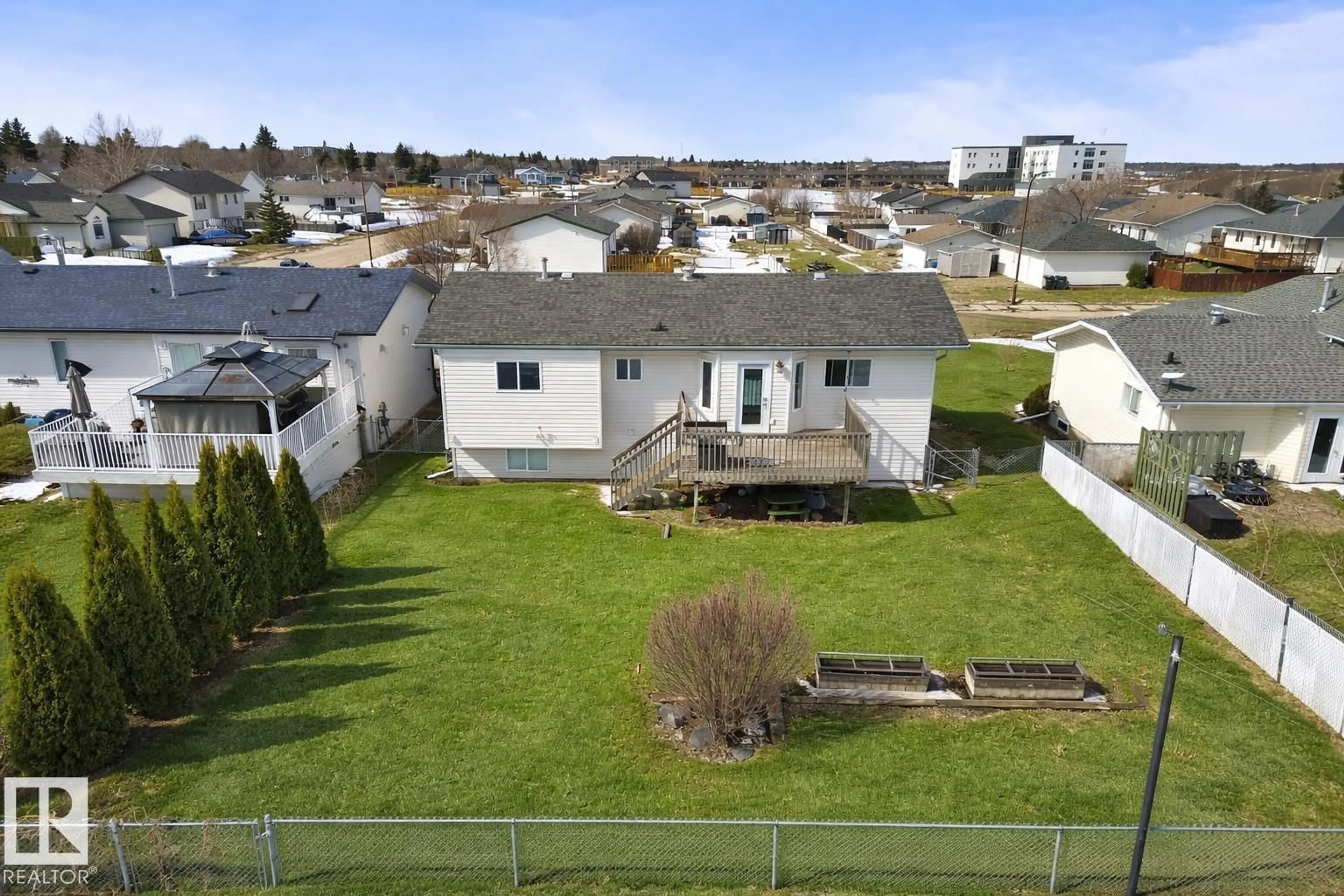 A pic from outside/outdoor area/front of a property/back of a property/a pic from drone, unknown for 5215 44 ST, Cold Lake Alberta T9M1Z7