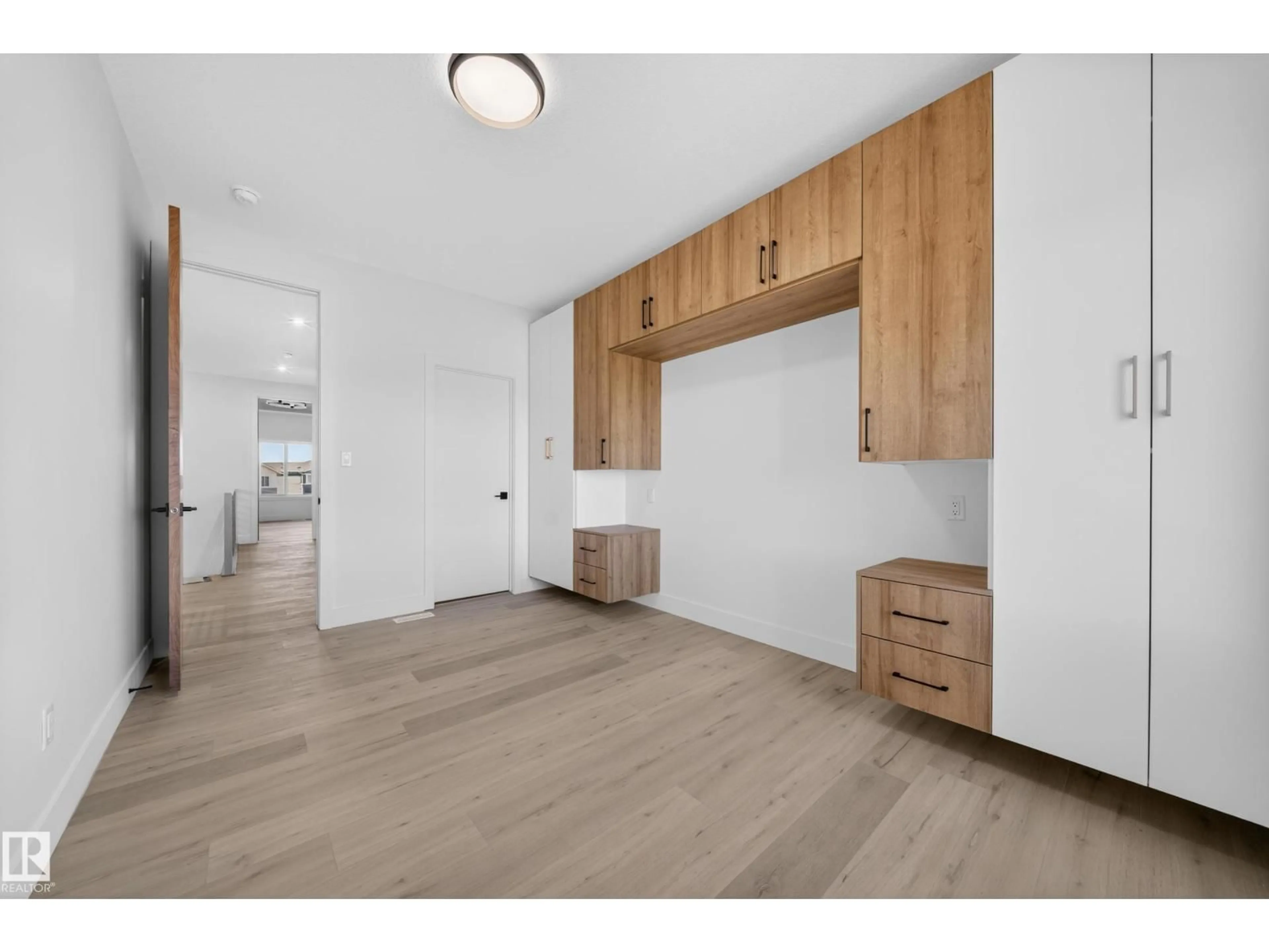 Unknown for NE - 6025 19 ST, Rural Leduc County Alberta T4X3C8