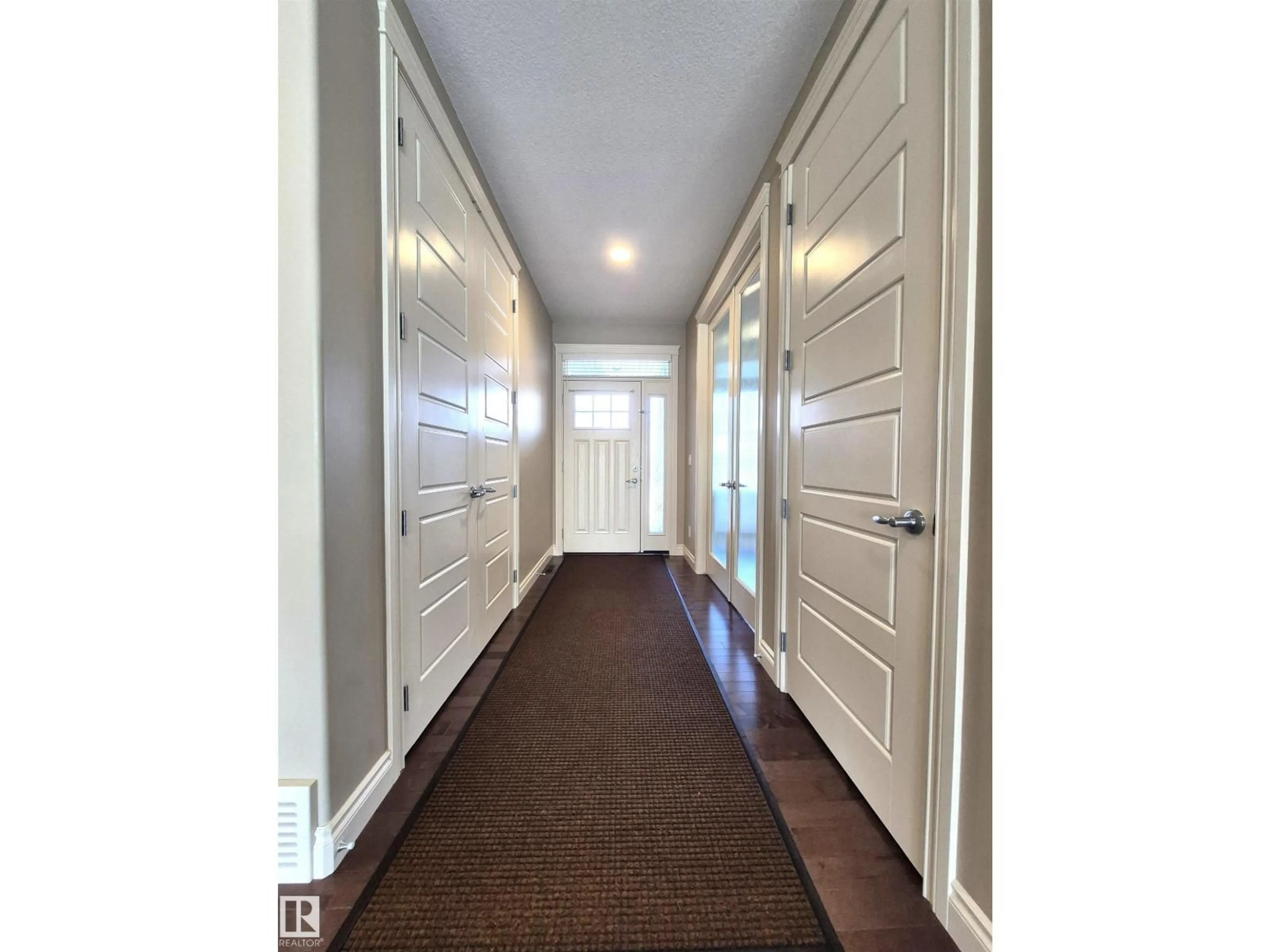 Indoor entryway for SW - 2121 90A ST, Edmonton Alberta T6X0P4