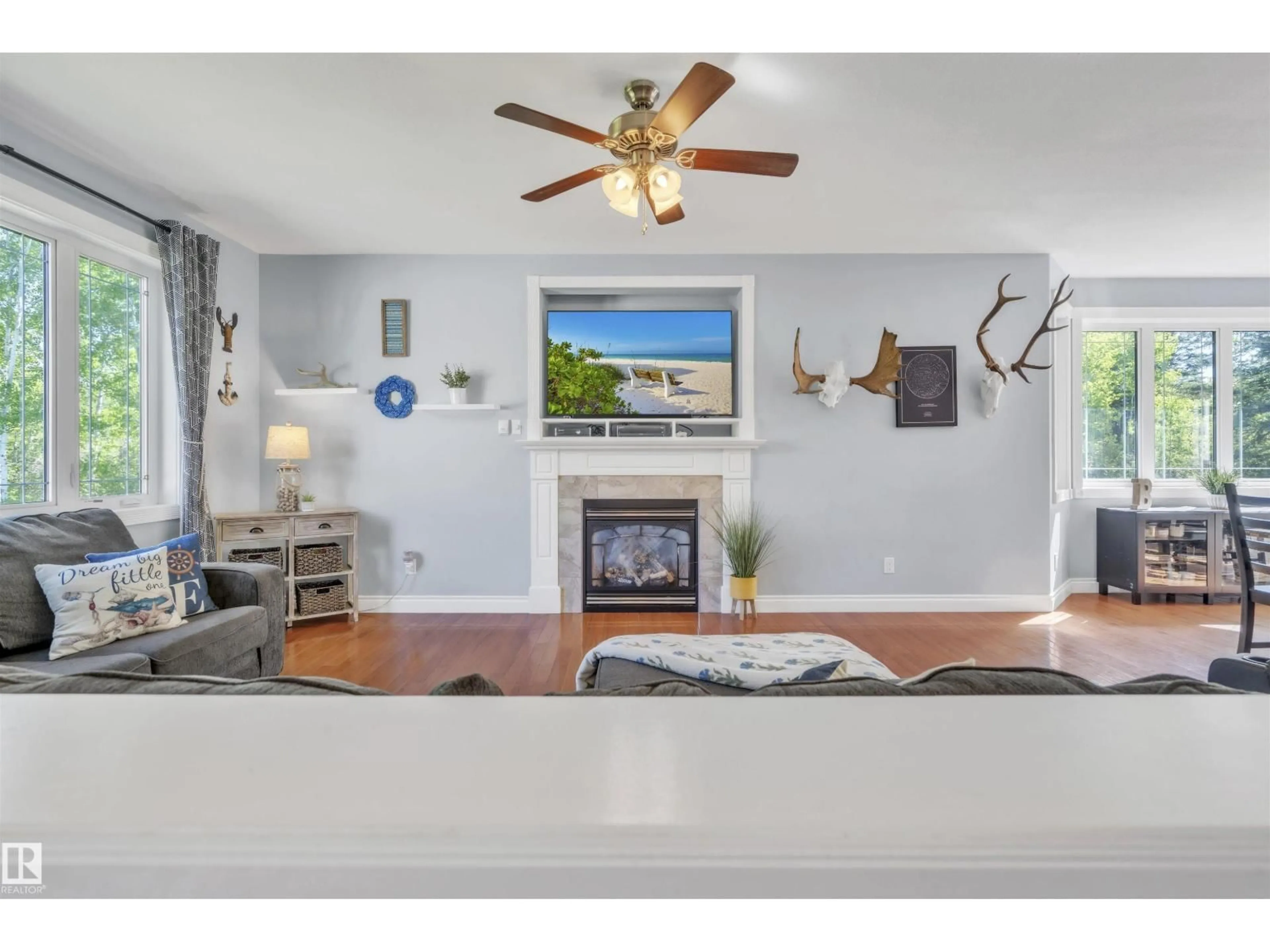 Living room with furniture, unknown for 5 RGE RD 421, Rural Bonnyville M.D. Alberta T9M1P2