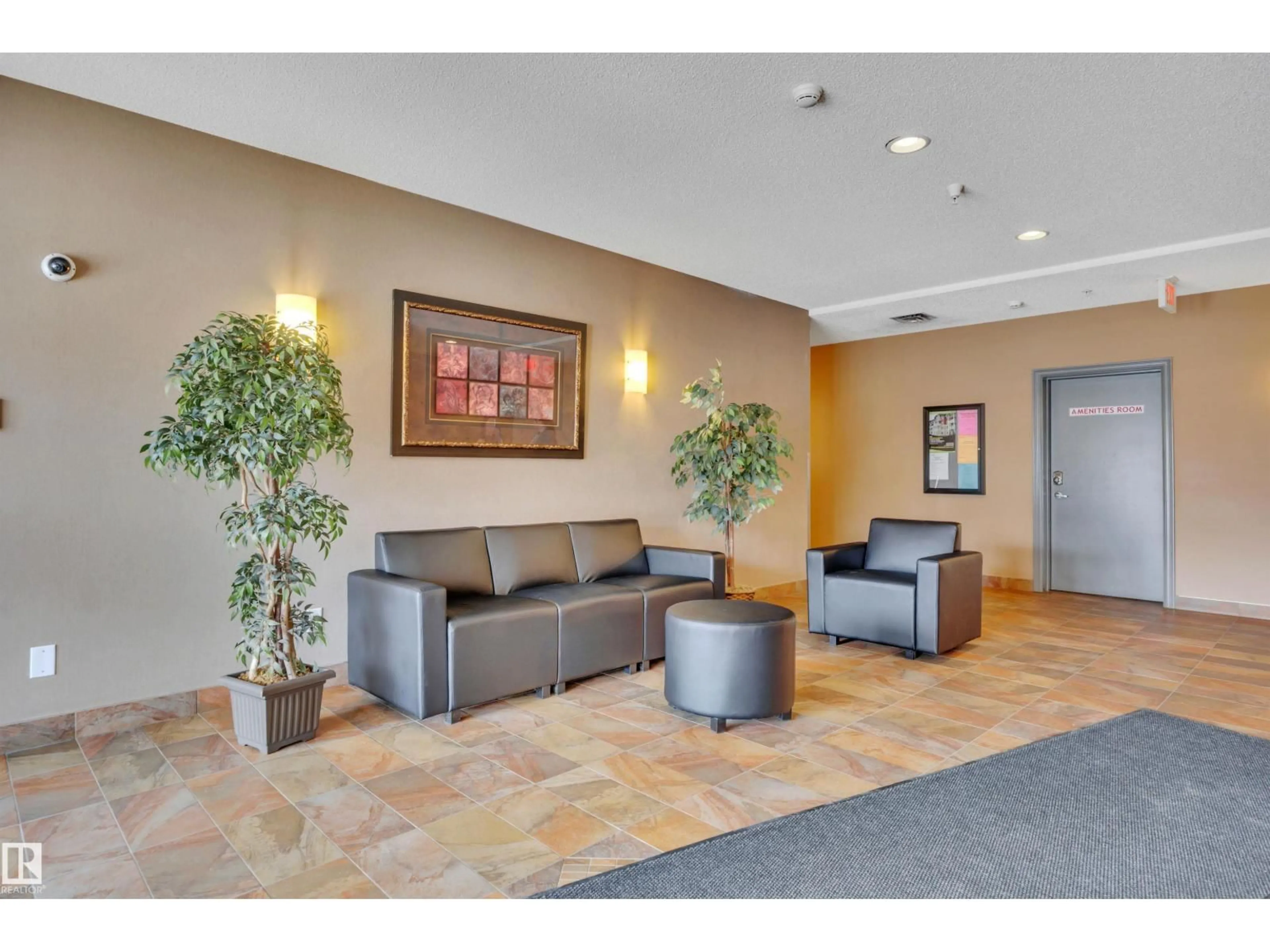 Lobby for #211 - 226 MACEWAN RD, Edmonton Alberta T6W0C5