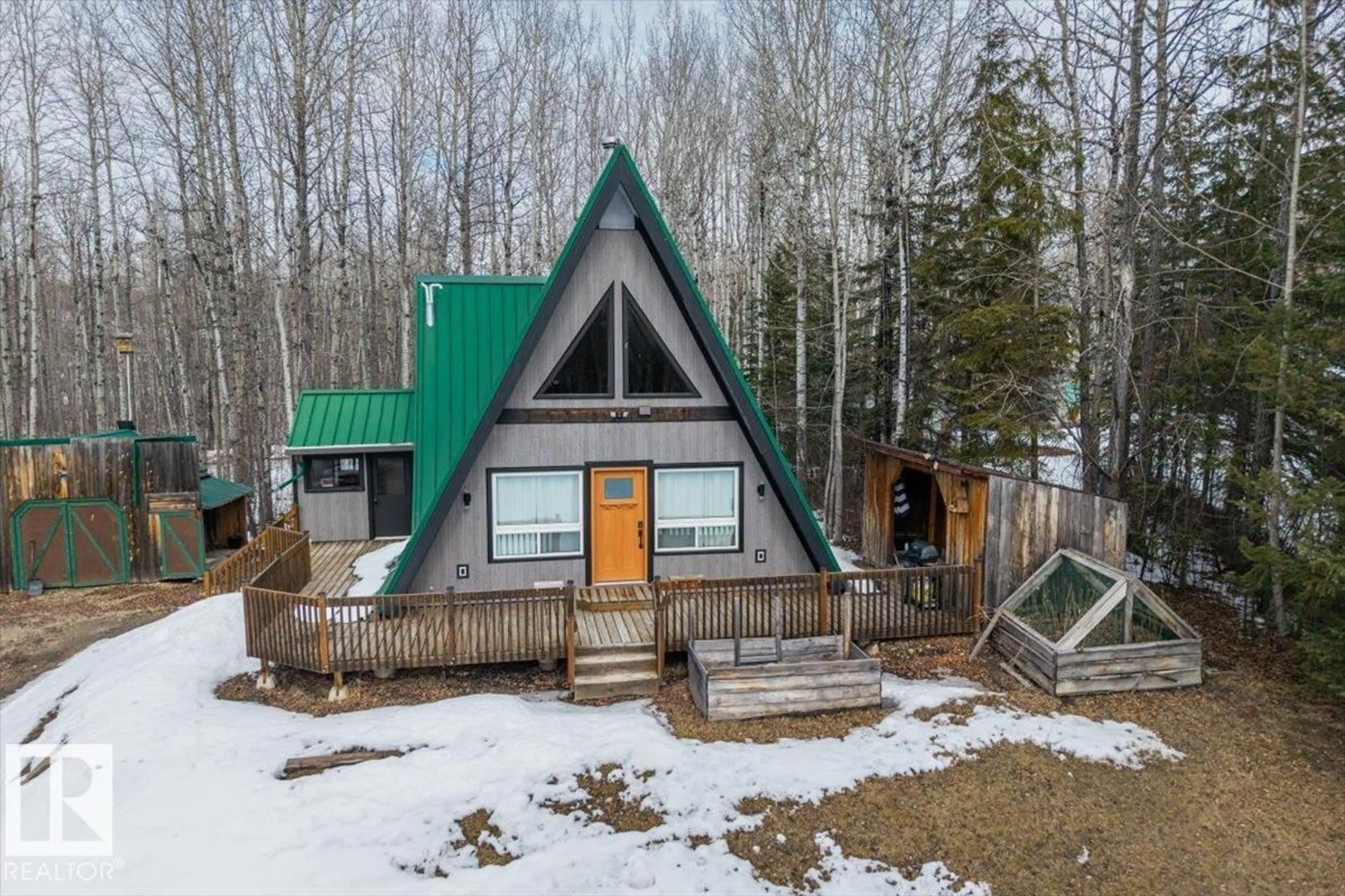 A pic from outside/outdoor area/front of a property/back of a property/a pic from drone, mountain view for 8 - 6231 HWY 633, Rural Lac Ste. Anne County Alberta T0E0T0