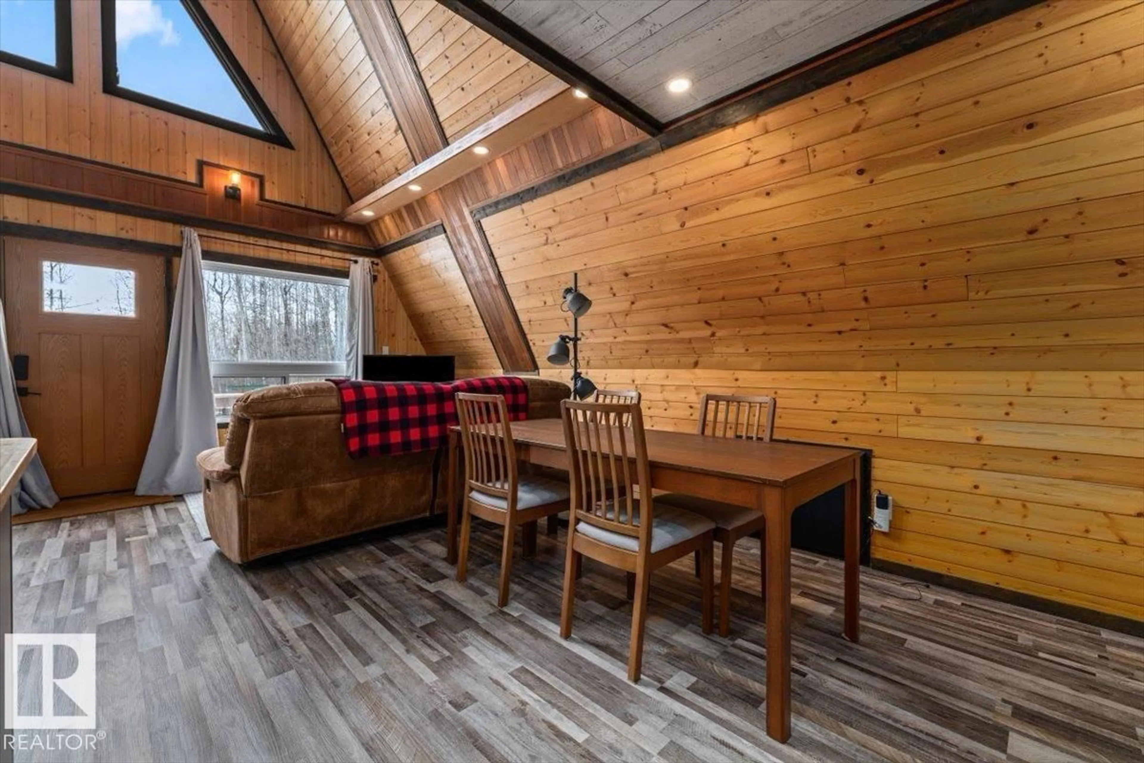 Dining room, wood/laminate floor for 8 - 6231 HWY 633, Rural Lac Ste. Anne County Alberta T0E0T0