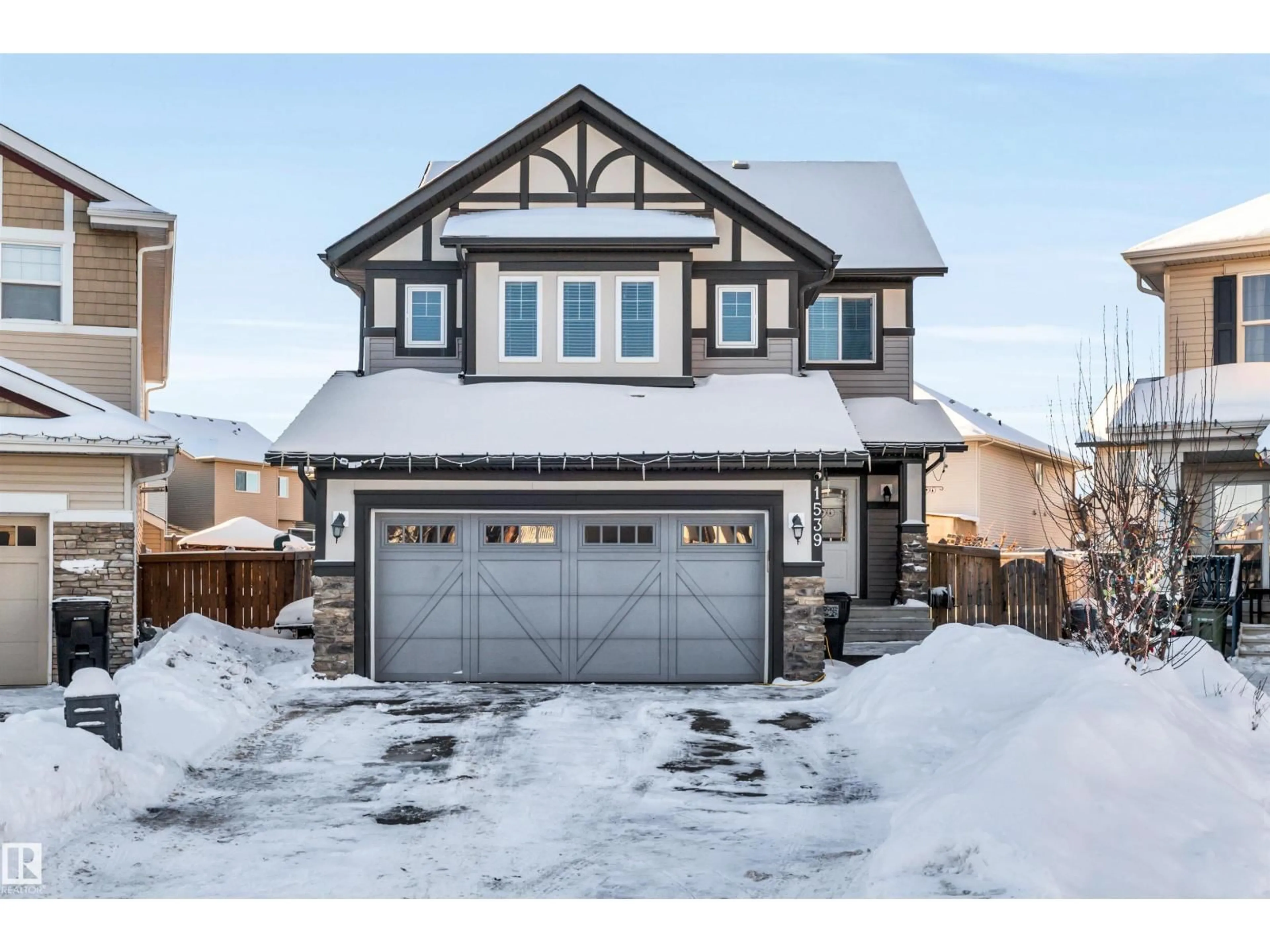 Unknown for 1539 CHAPMAN WY, Edmonton Alberta T6W0Z1