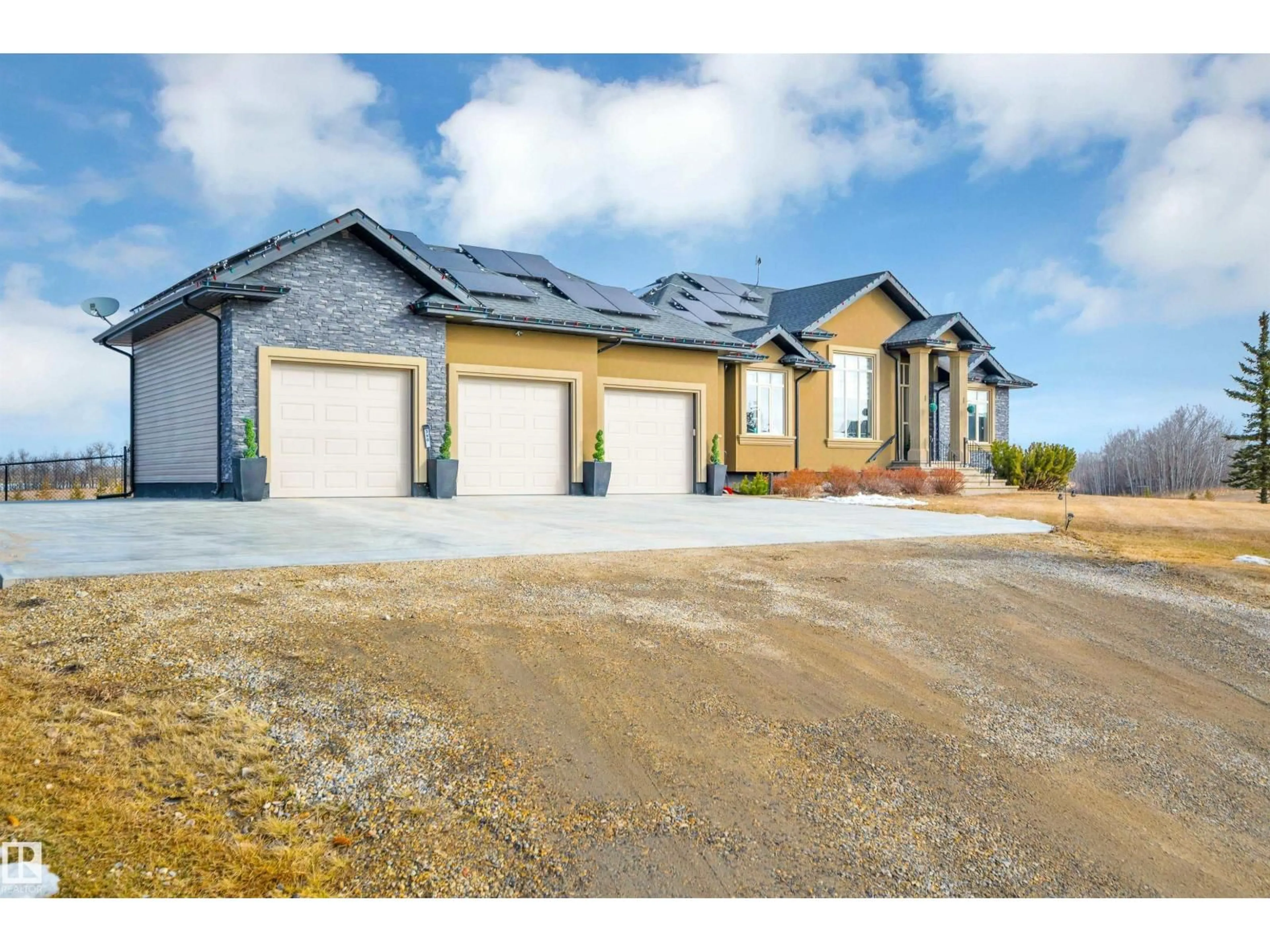 Unknown for 390 50054 RGE RD 232, Rural Leduc County Alberta T4X0K8