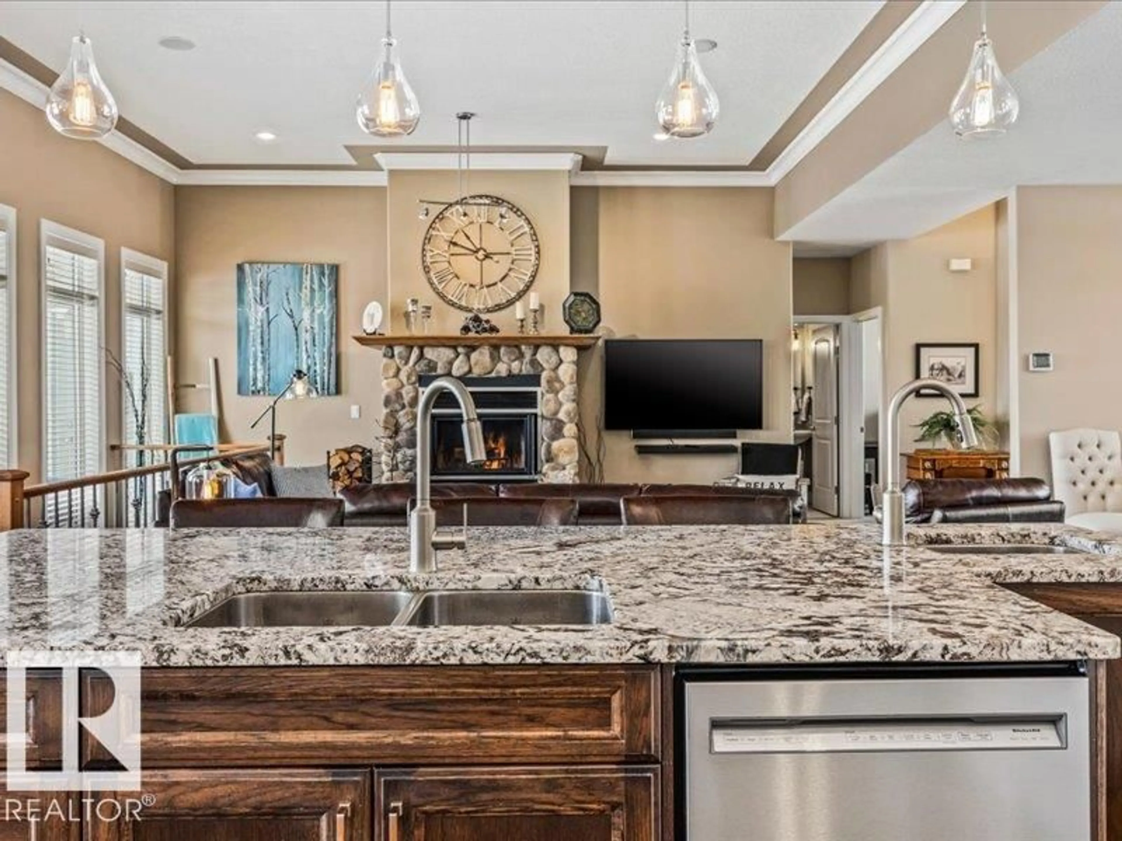 Open concept kitchen, ceramic/tile floor for 53017 - 170 RGE ROAD 223, Rural Strathcona County Alberta T8E2M3