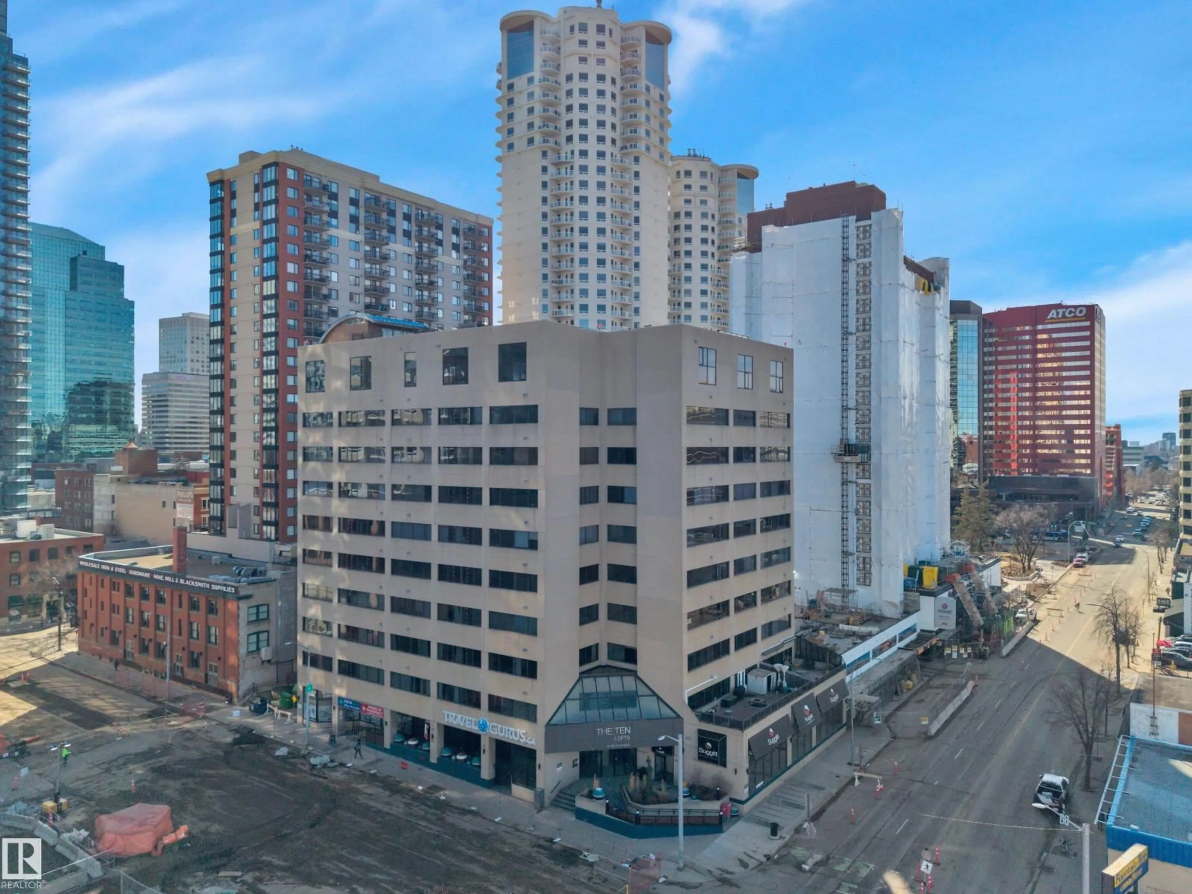 A pic from outside/outdoor area/front of a property/back of a property/a pic from drone, city buildings view from balcony for 1004 105 ST NW, Edmonton Alberta T5J3N1