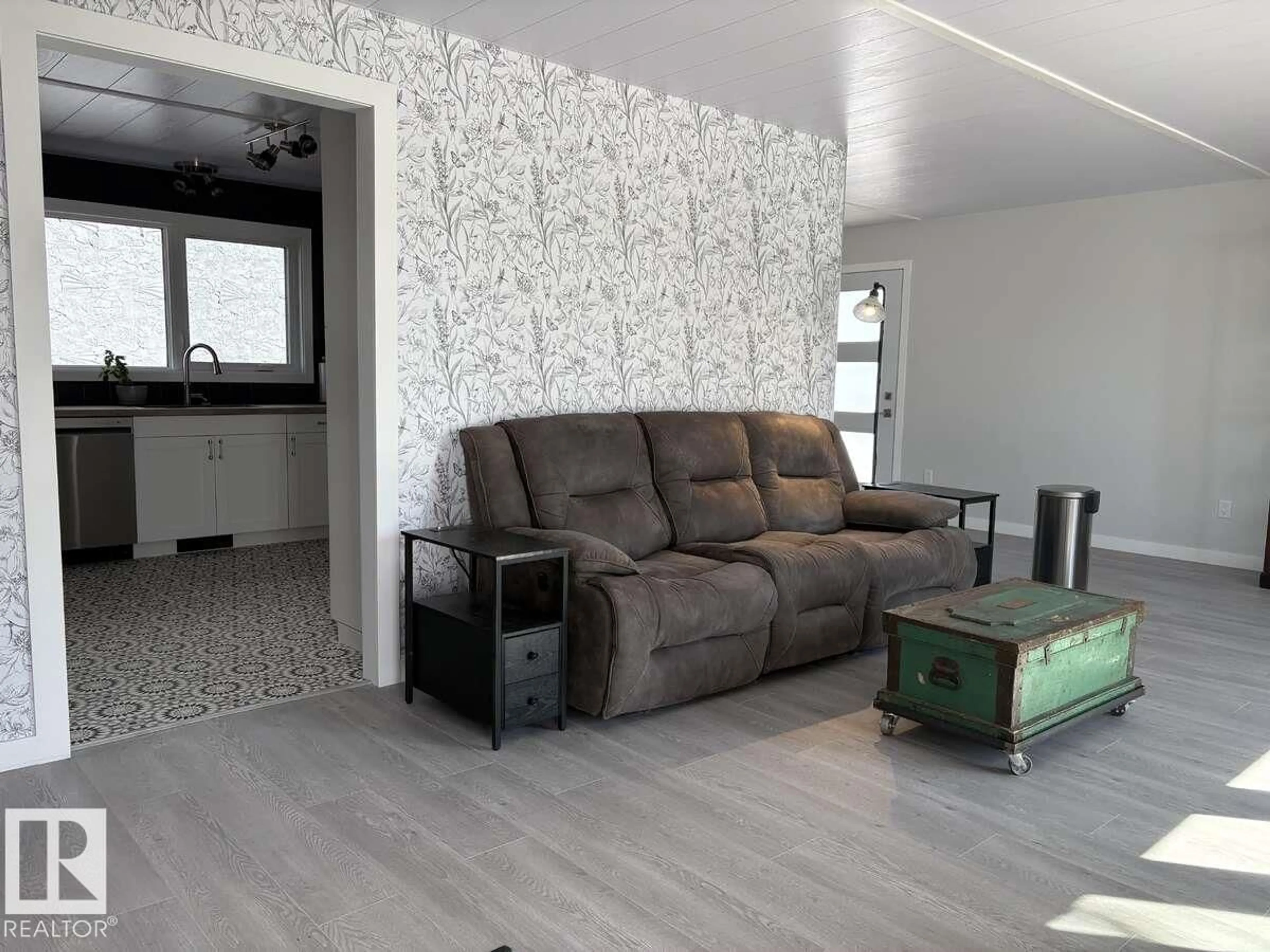 Living room with furniture, unknown for 5204 47 ST, Redwater Alberta T0A2W0