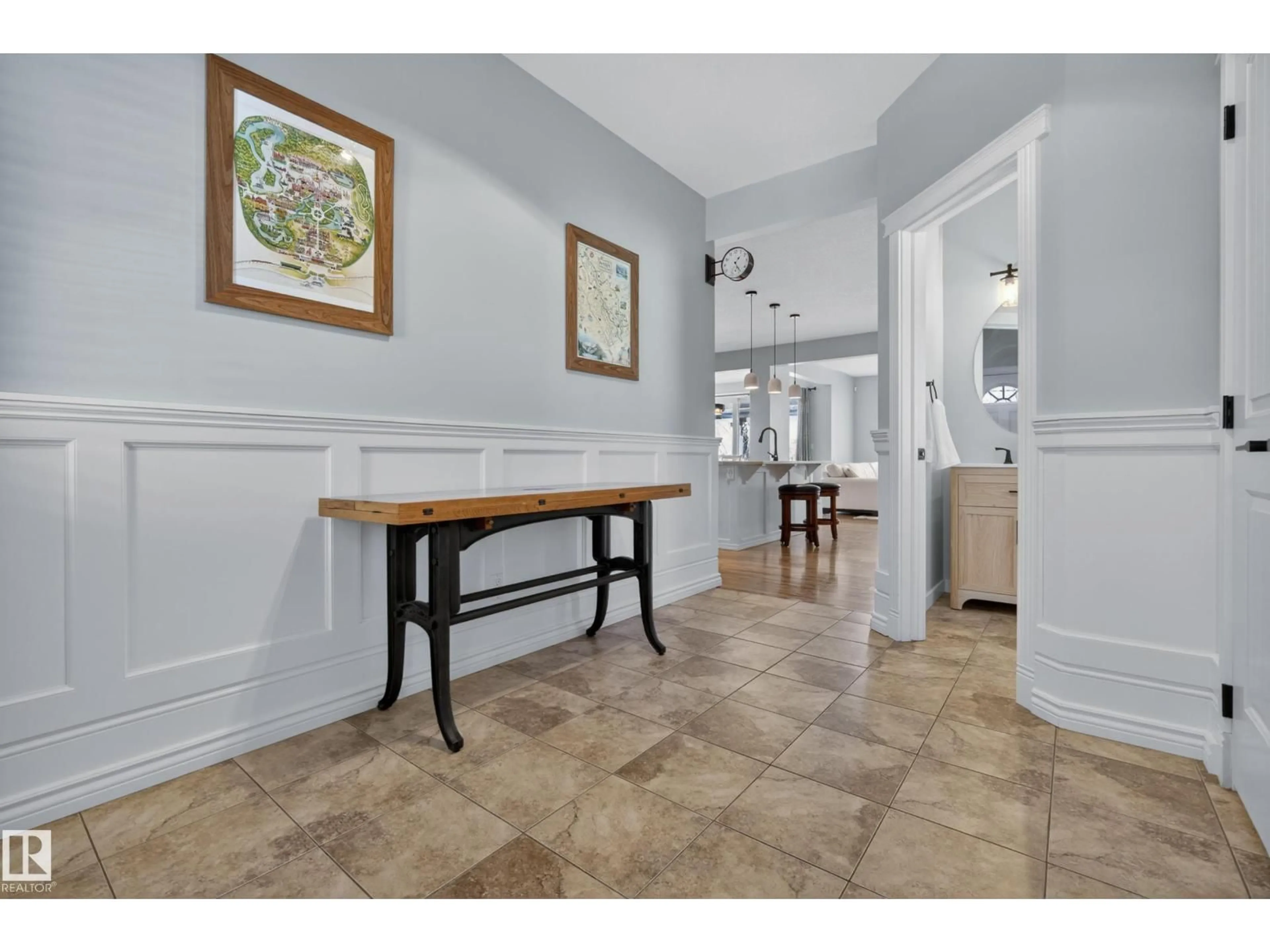 Indoor entryway for 6008 61 ST, Beaumont Alberta T4X0H7