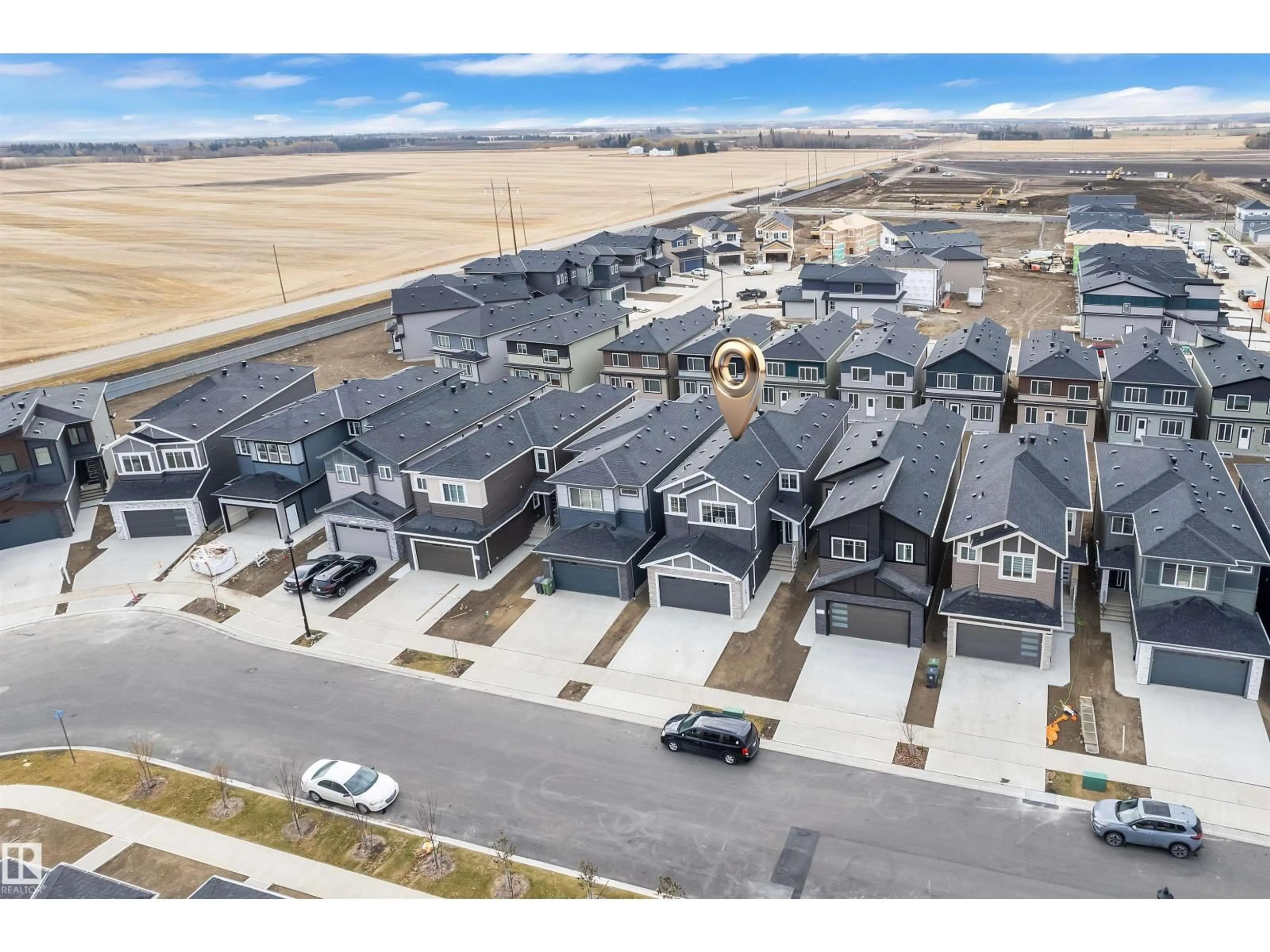 A pic from outside/outdoor area/front of a property/back of a property/a pic from drone, street for 3513 42 AV, Beaumont Alberta T4X3A7