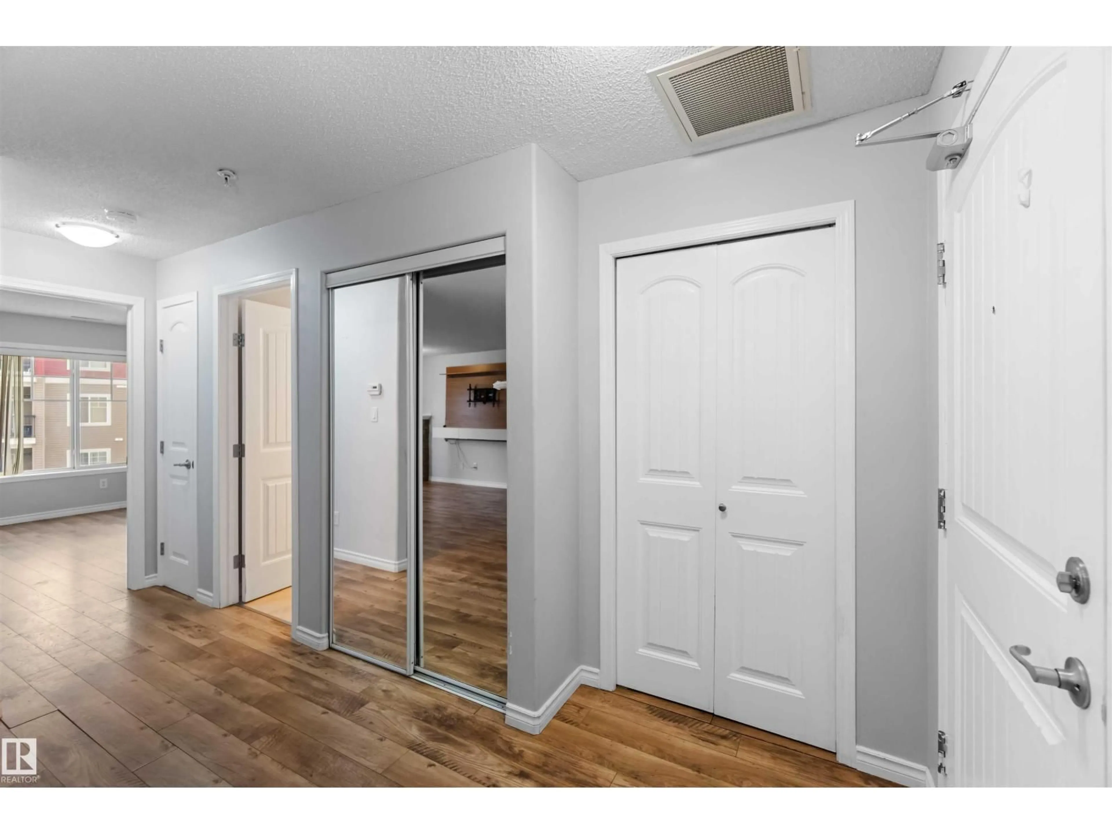 Unknown for 319 17415 99 AV, Edmonton Alberta T5T0W8