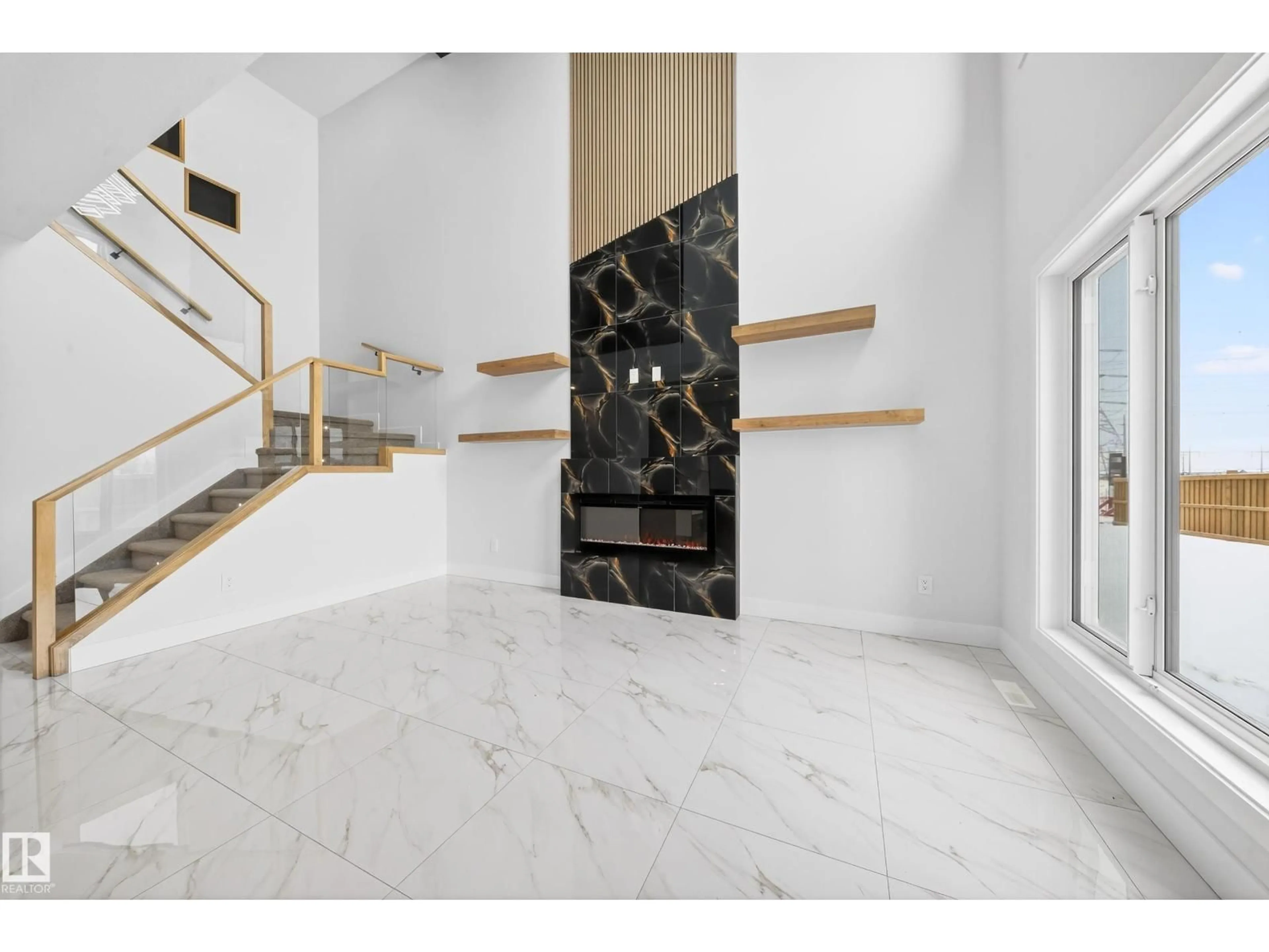 Unknown for SW - 115 28 ST, Edmonton Alberta T6X1A7