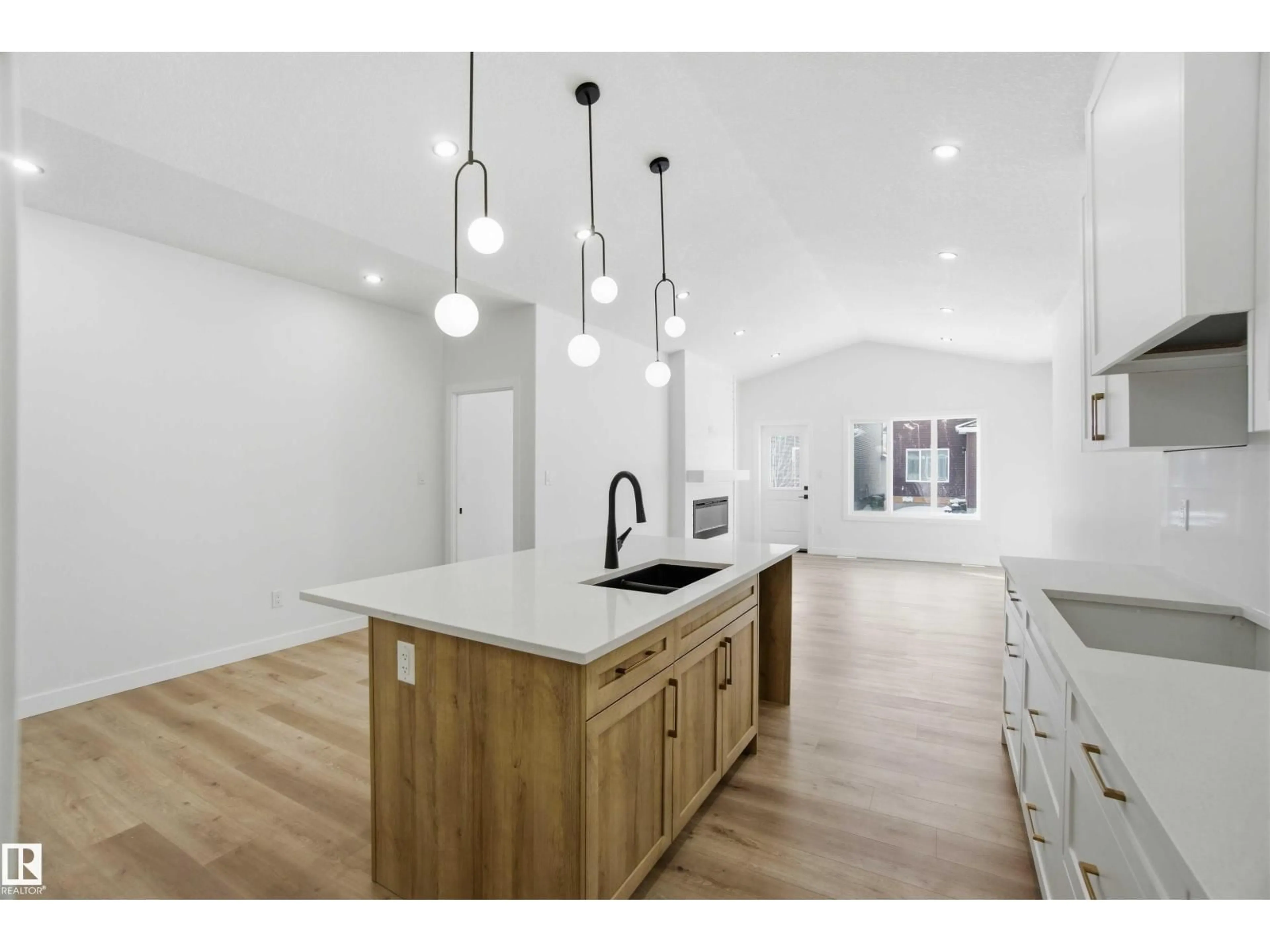 Open concept kitchen, unknown for 3320 CHICKADEE DRIVE, Edmonton Alberta T5S0V4