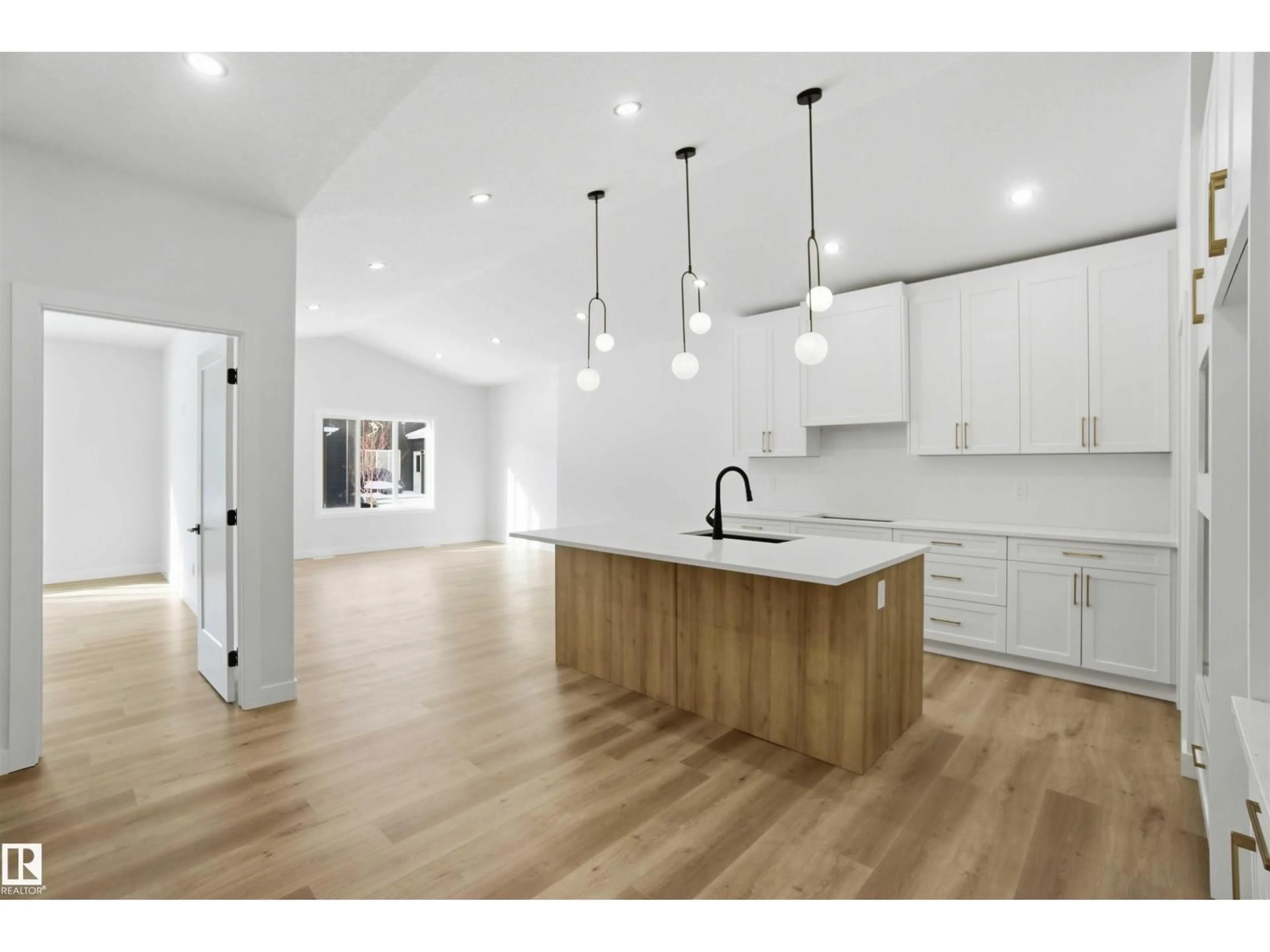 Open concept kitchen, unknown for 3320 CHICKADEE DRIVE, Edmonton Alberta T5S0V4