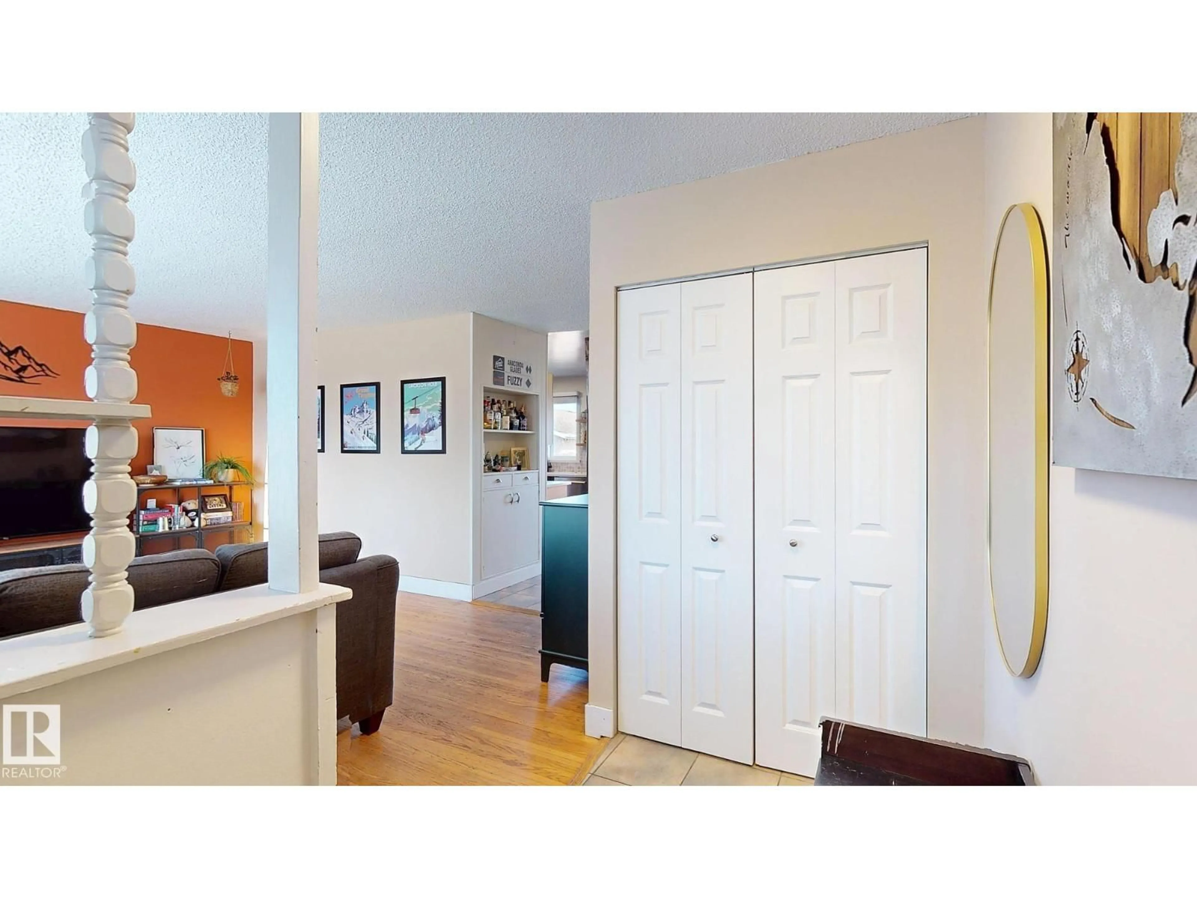Indoor entryway for A - 16724 79 AV, Edmonton Alberta T5R3J5