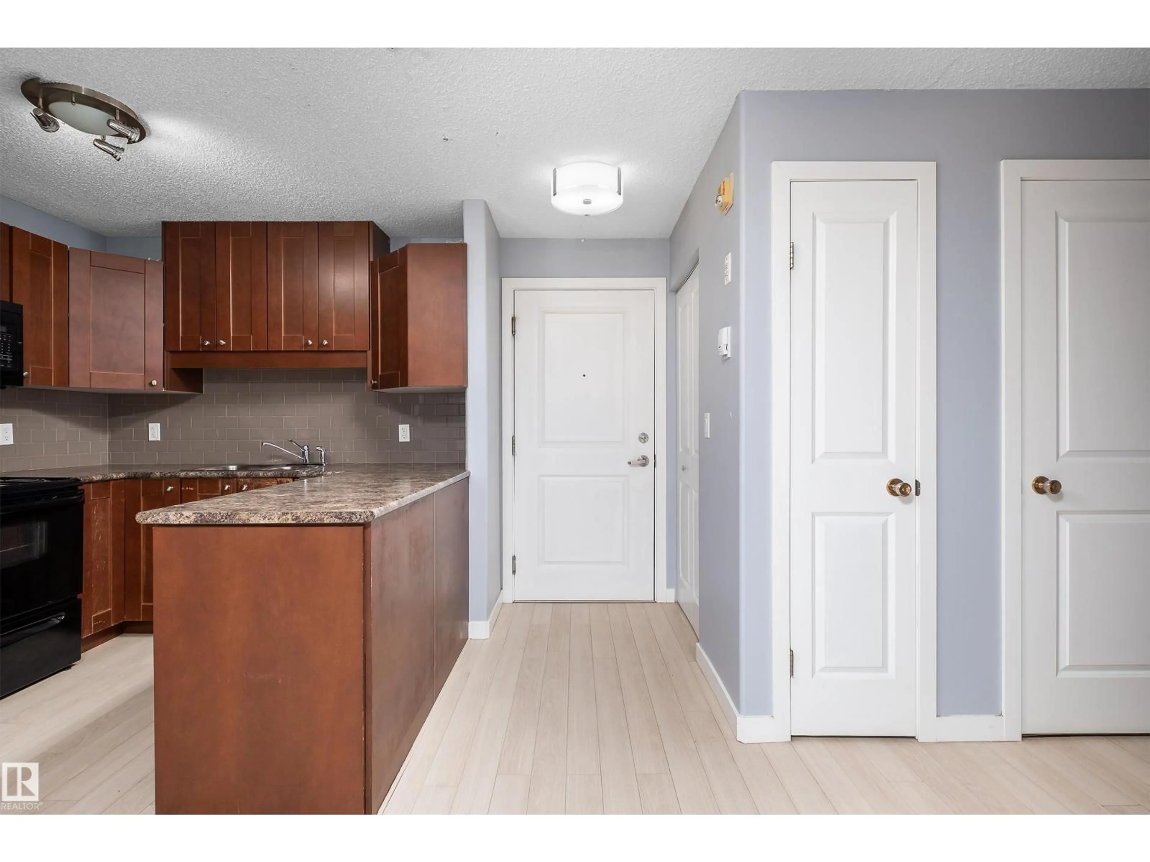 Standard kitchen, unknown for #405 - 10535 122 ST, Edmonton Alberta T5N4B7