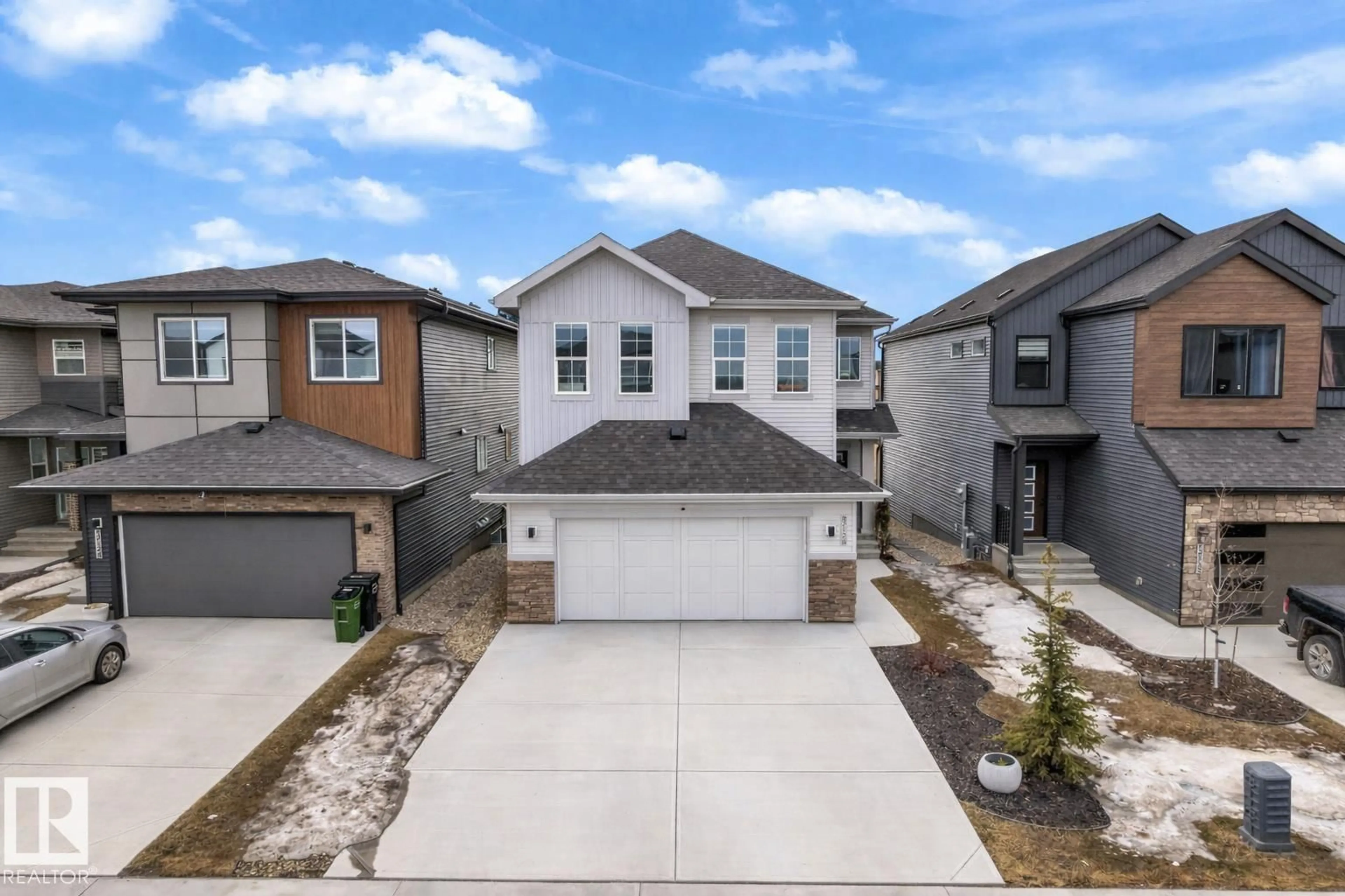 A pic from outside/outdoor area/front of a property/back of a property/a pic from drone, street for 2128 190 ST, Edmonton Alberta T6M1R4