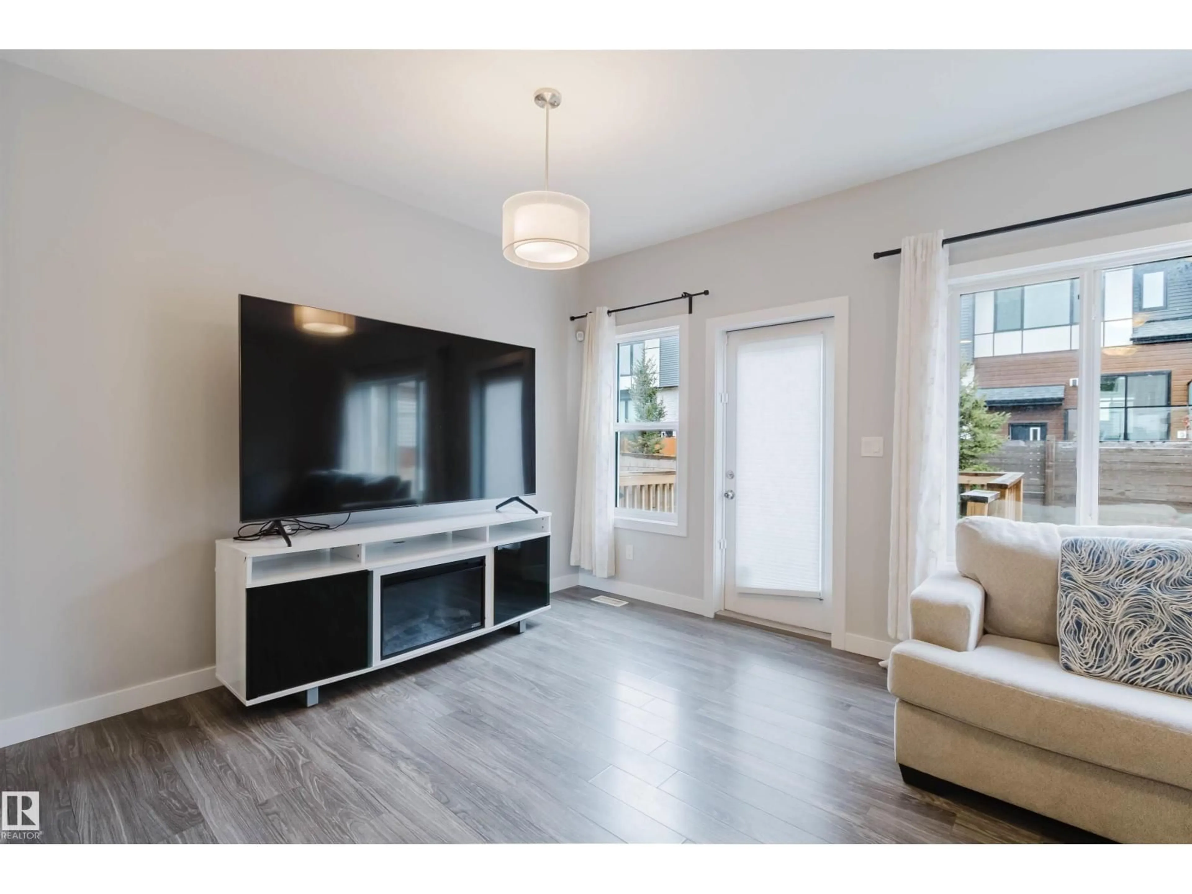 Unknown for SW - 1793 KEENE CR, Edmonton Alberta T6W3W3