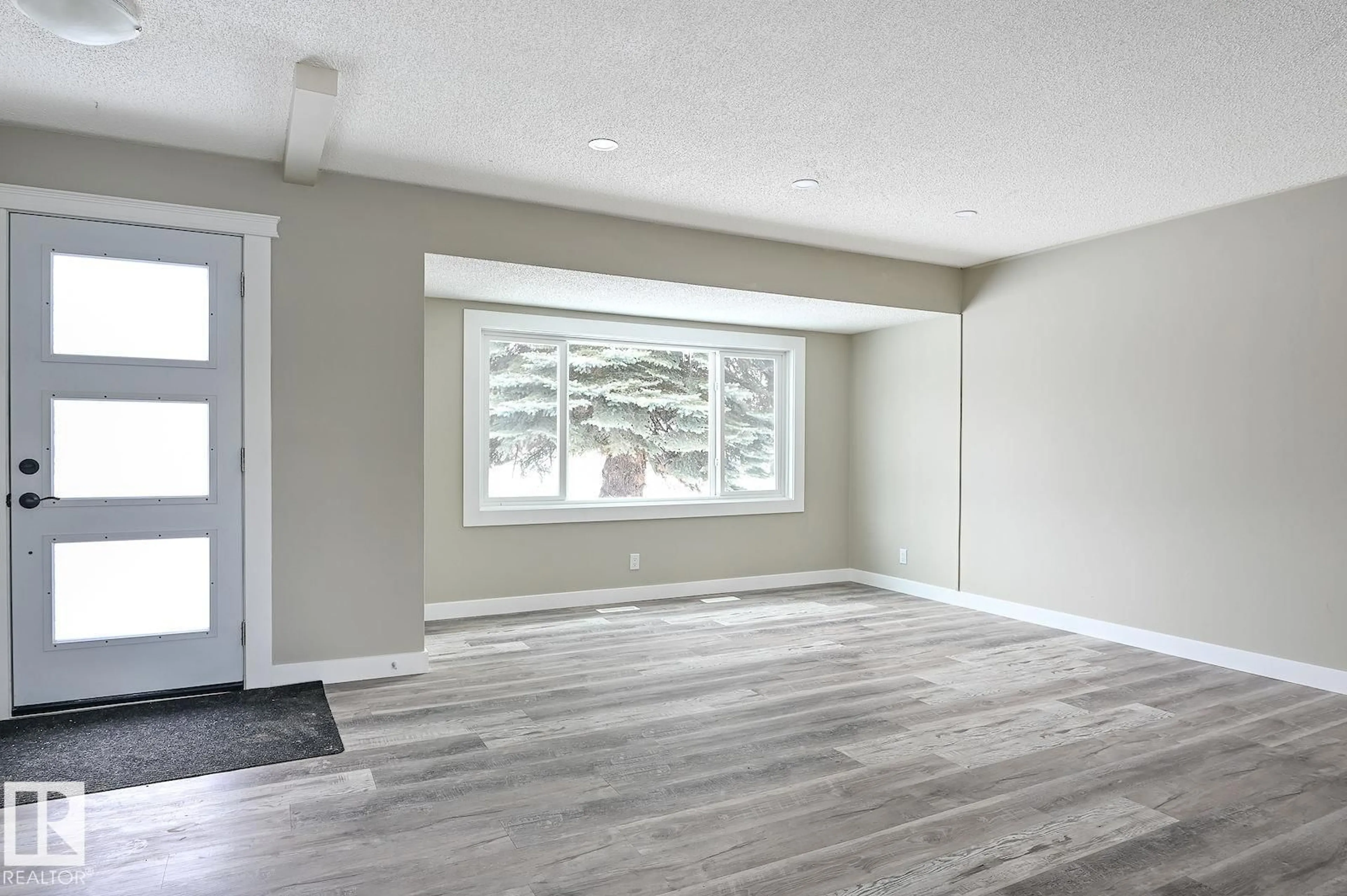 A pic of a room for 4 EAGLE DR, Sherwood Park Alberta T8A0E2