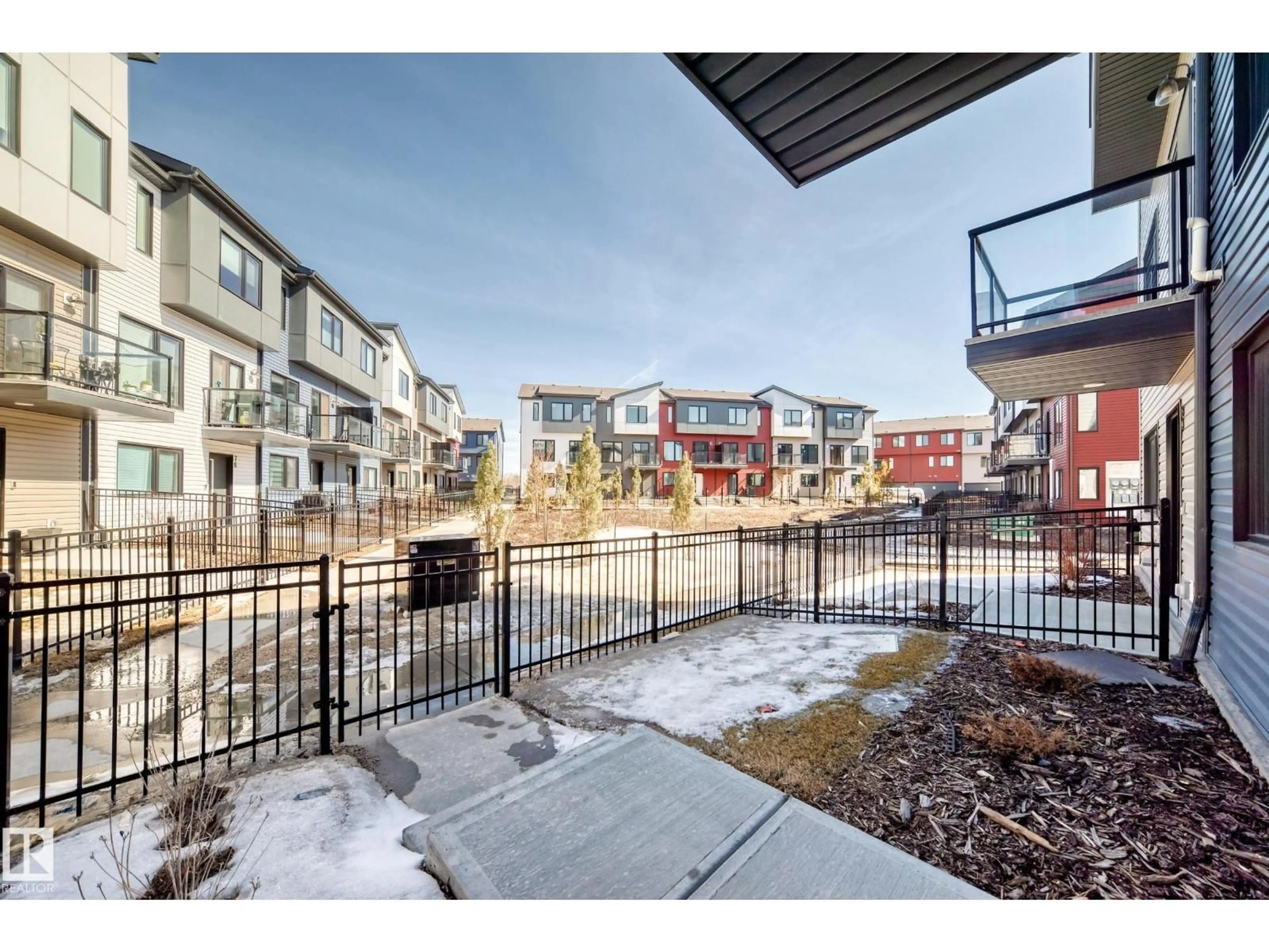 Unknown for SW - 82 11910 35 AV, Edmonton Alberta T6W4Z8