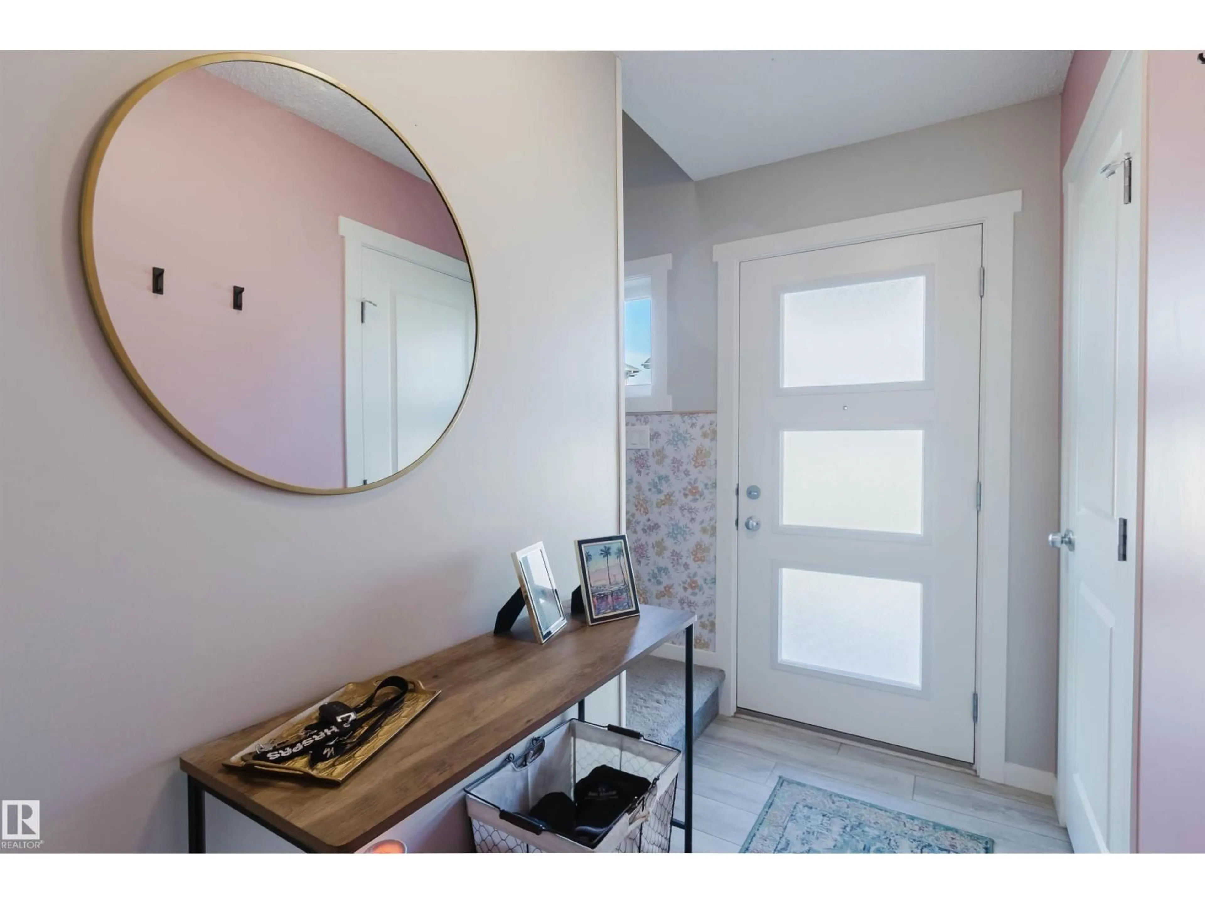 Indoor entryway for #47 - 1203 163 ST, Edmonton Alberta T6W3X1