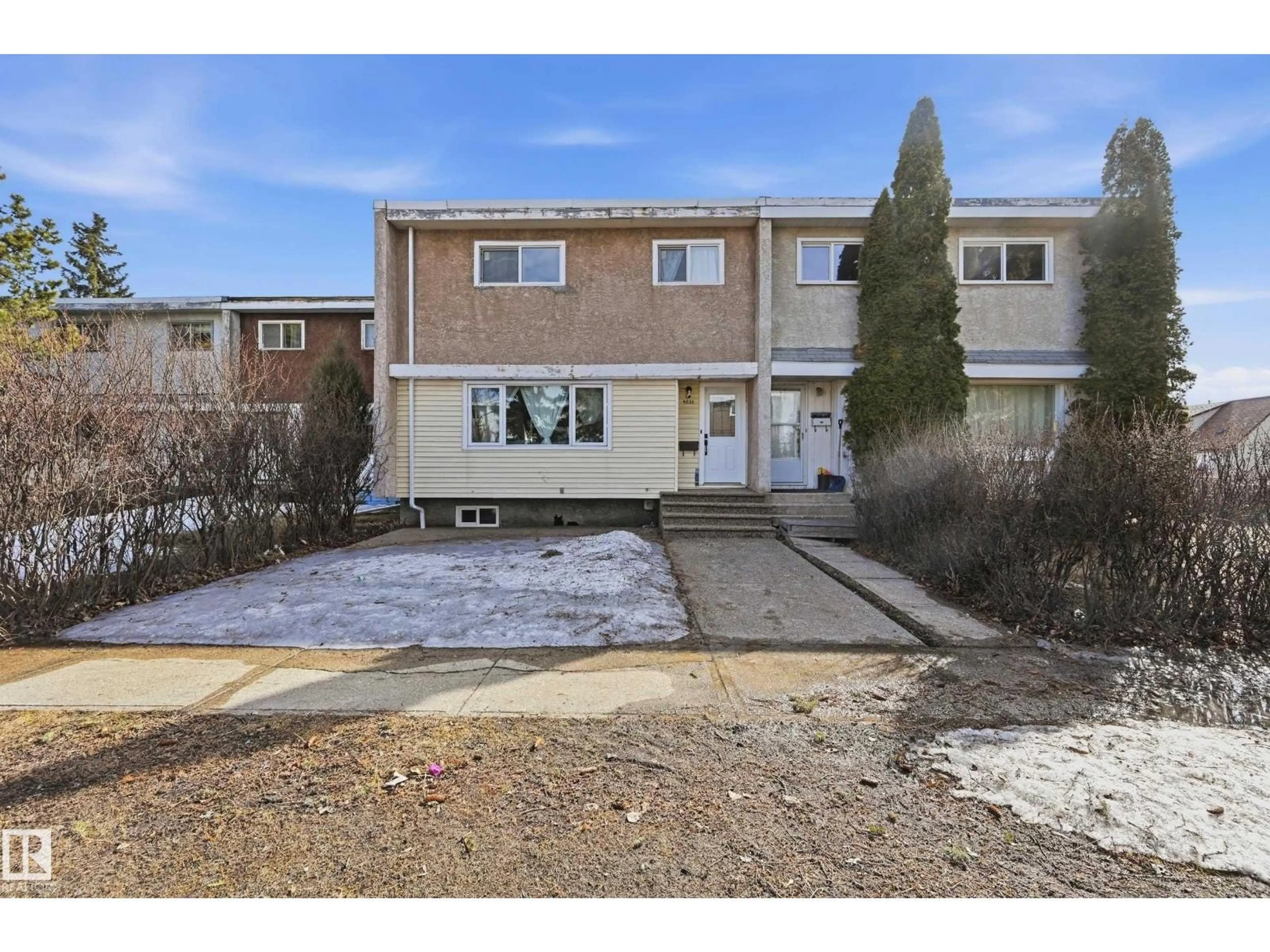 Unknown for 9031 133 AVENUE AVENUE, Edmonton Alberta T5E1C4