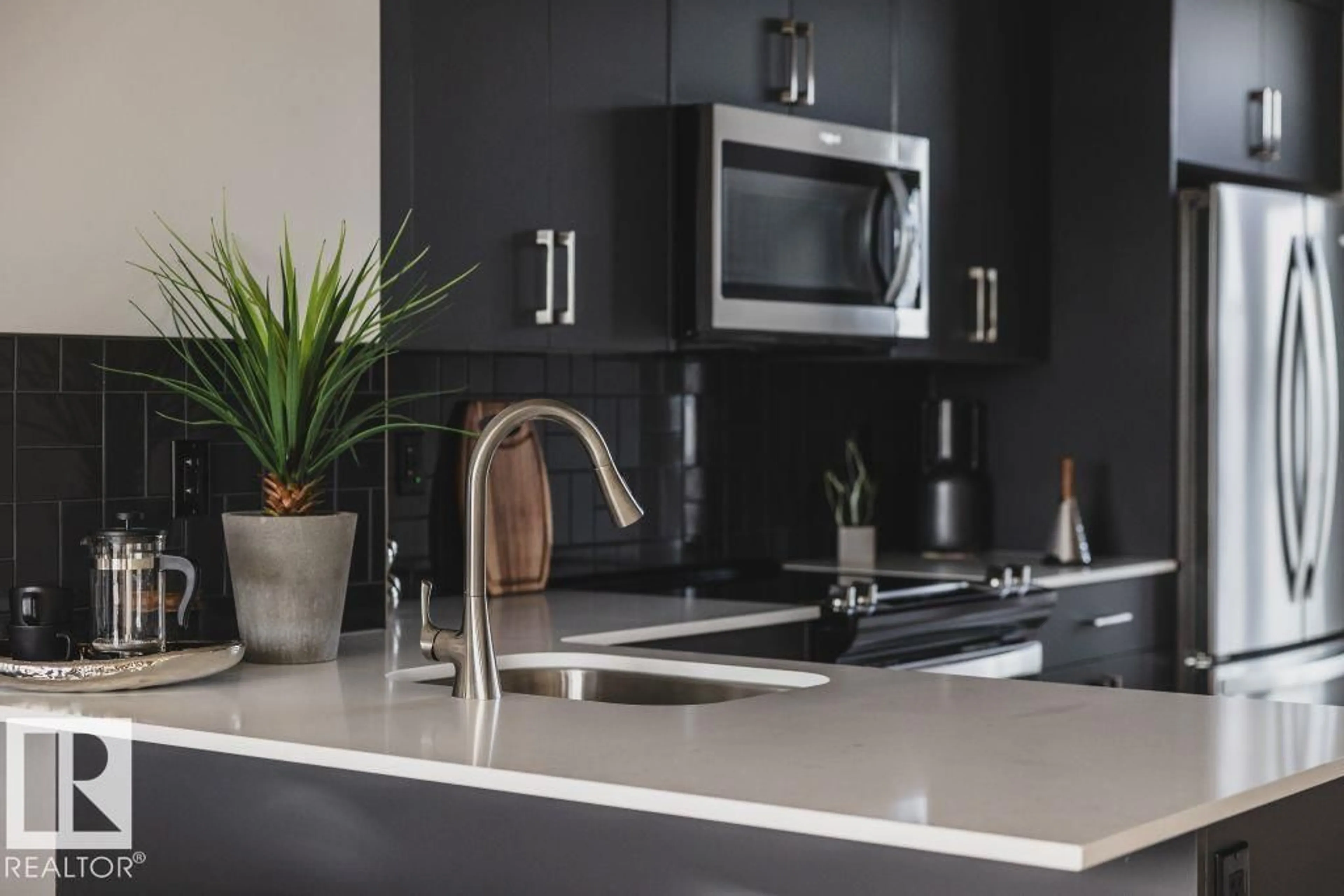 Contemporary kitchen, ceramic/tile floor for SW - 2624 ALCES WY, Edmonton Alberta T6X1A5