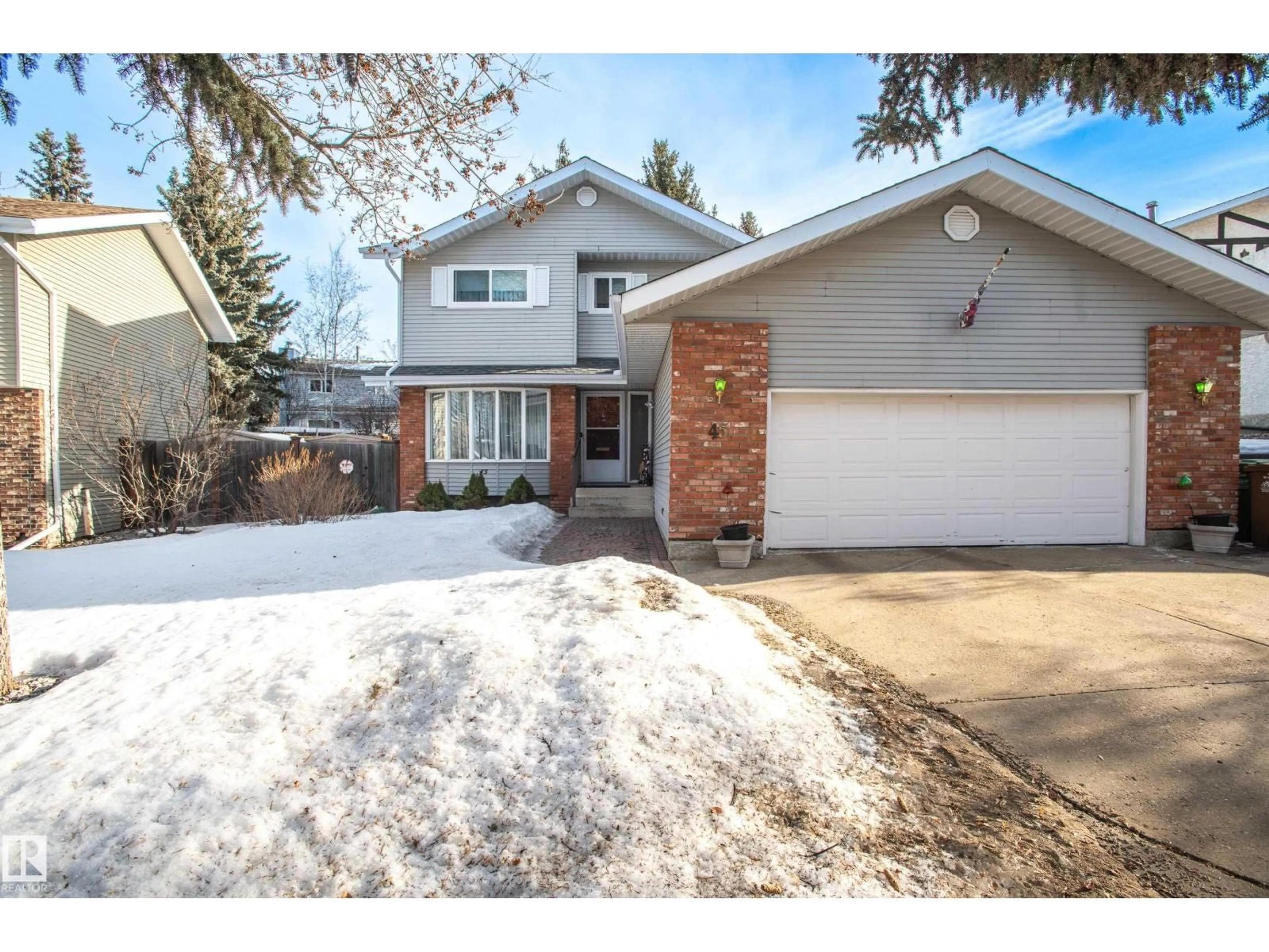 Home with brick exterior material, street for 45 WIMBLETON CR, St. Albert Alberta T8N3X5