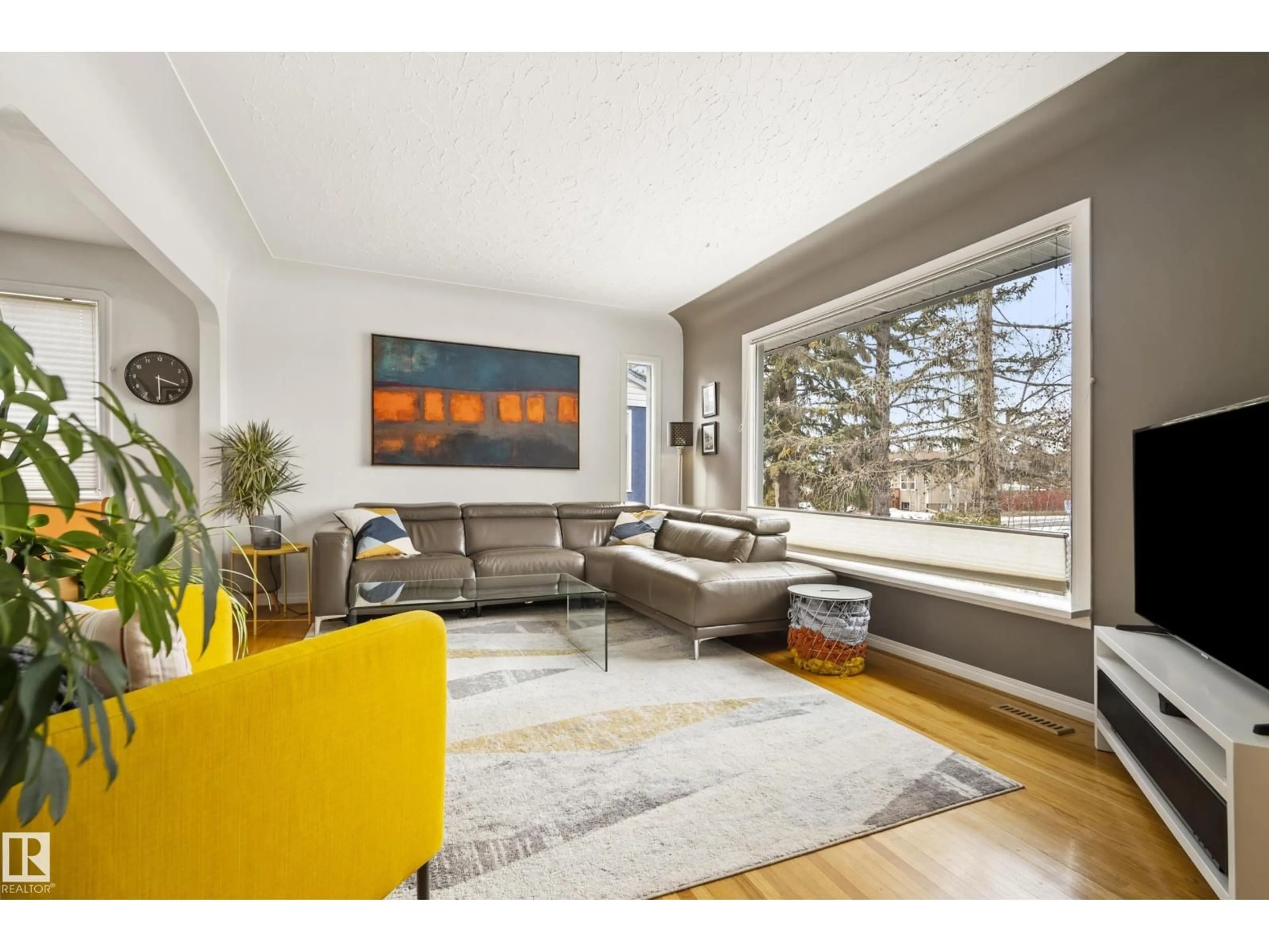 Living room with furniture, unknown for NW - 13519 110 A AV, Edmonton Alberta T5M2M8