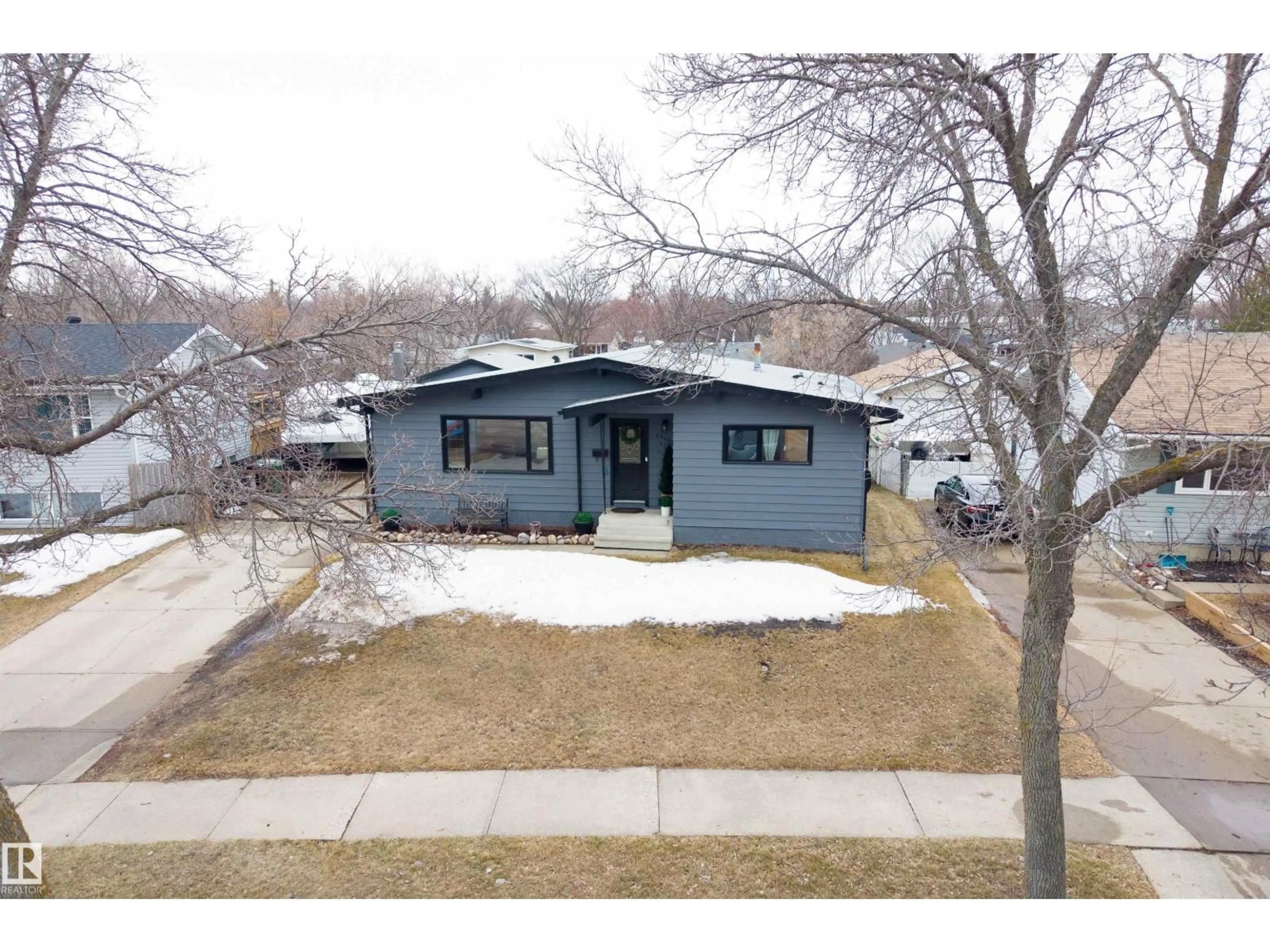 Unknown for 8941 97 AV, Fort Saskatchewan Alberta T8L1E9