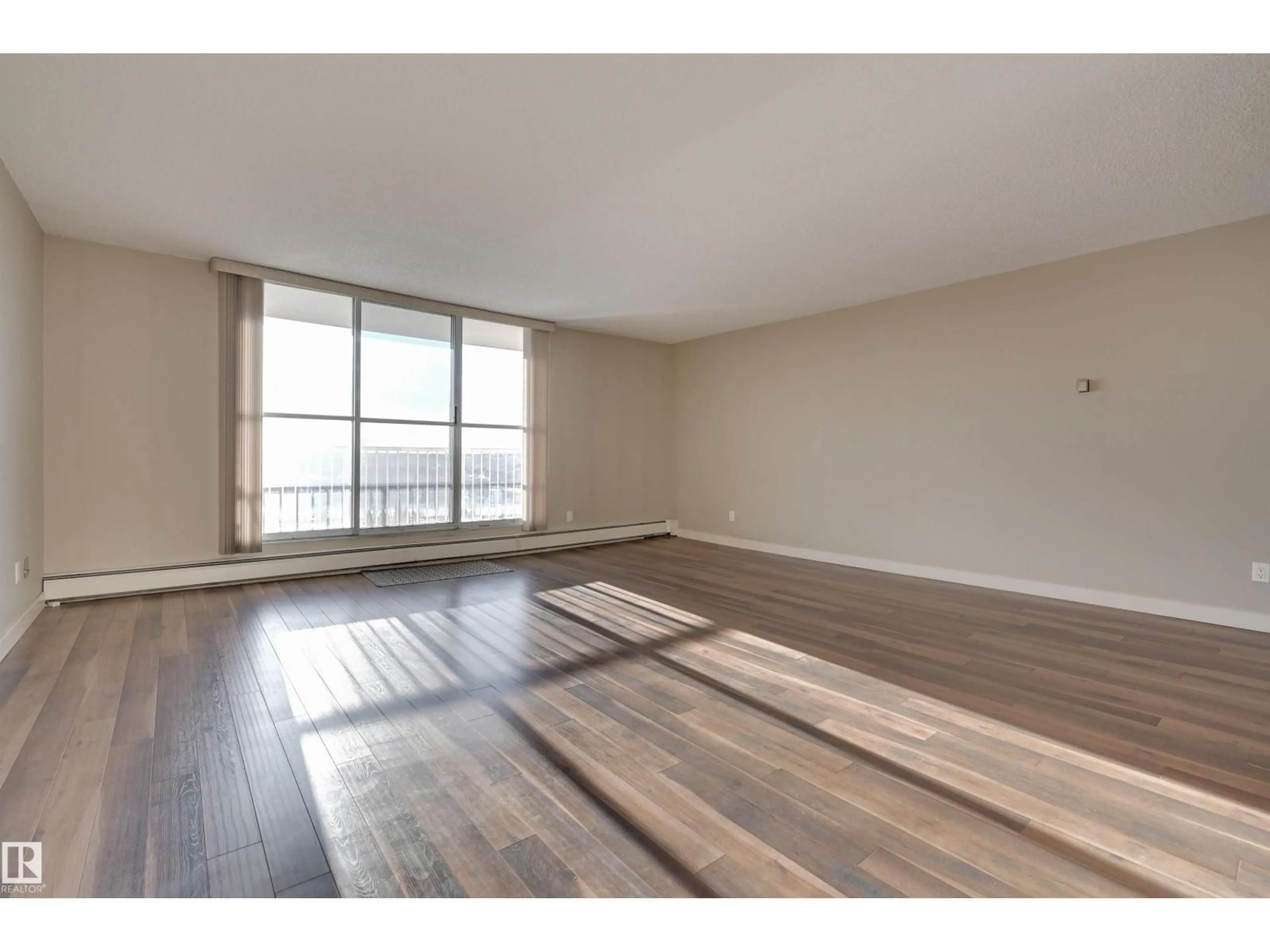 A pic of a room for #406 - 12141 JASPER AV, Edmonton Alberta T5N3X8