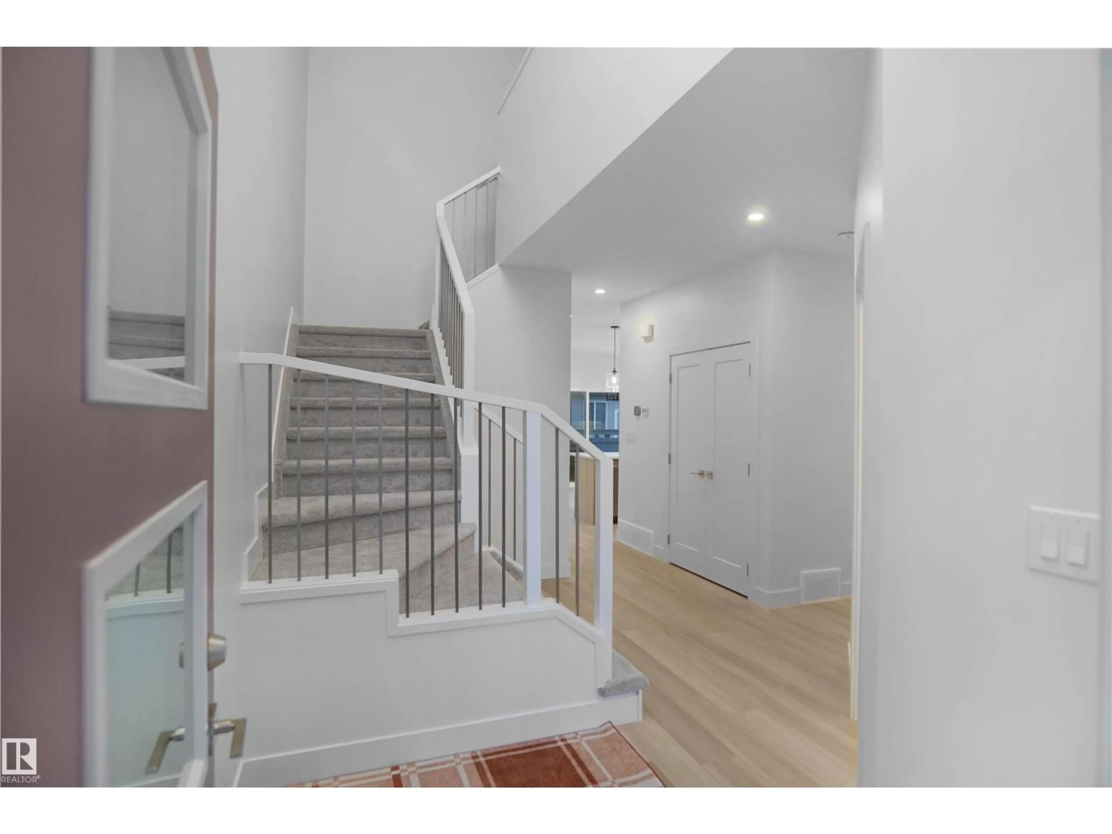 Unknown for 3050 DIXON LANDING LD, Edmonton Alberta T6W5L2