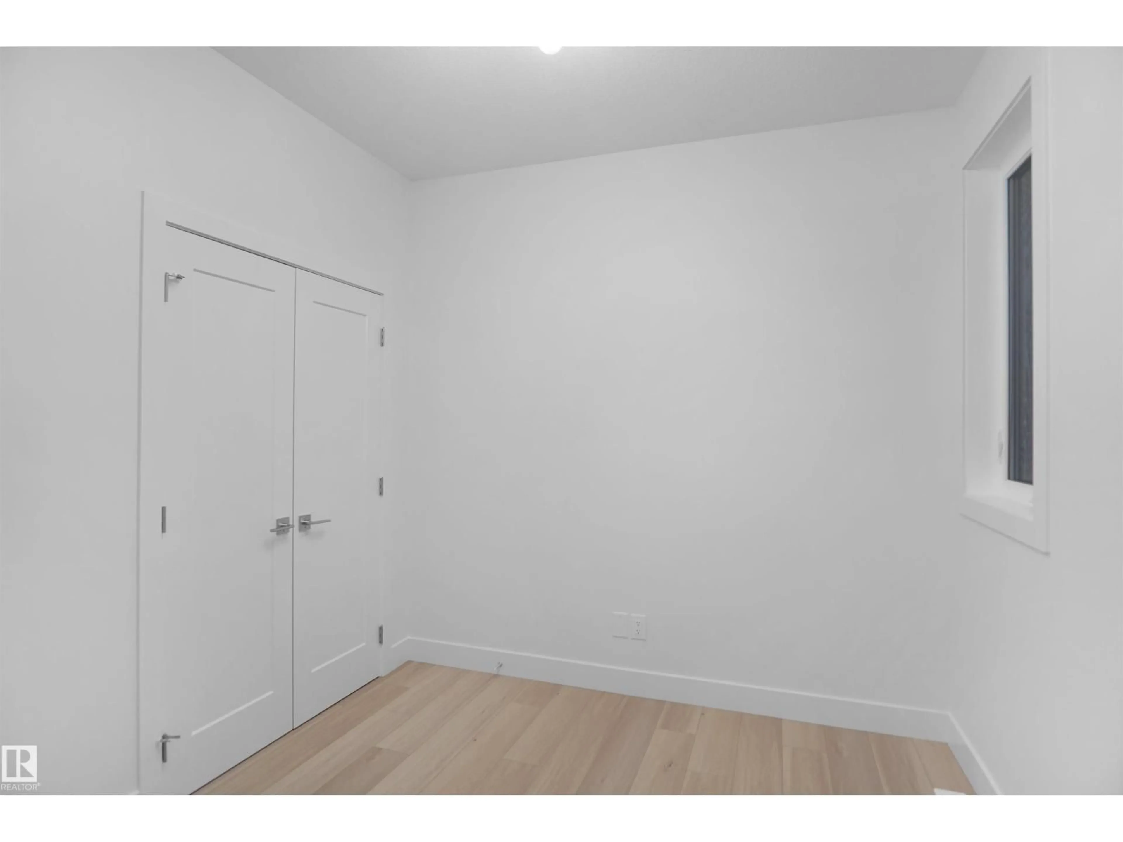 A pic of a room for 3050 DIXON LANDING LD, Edmonton Alberta T6W5L2