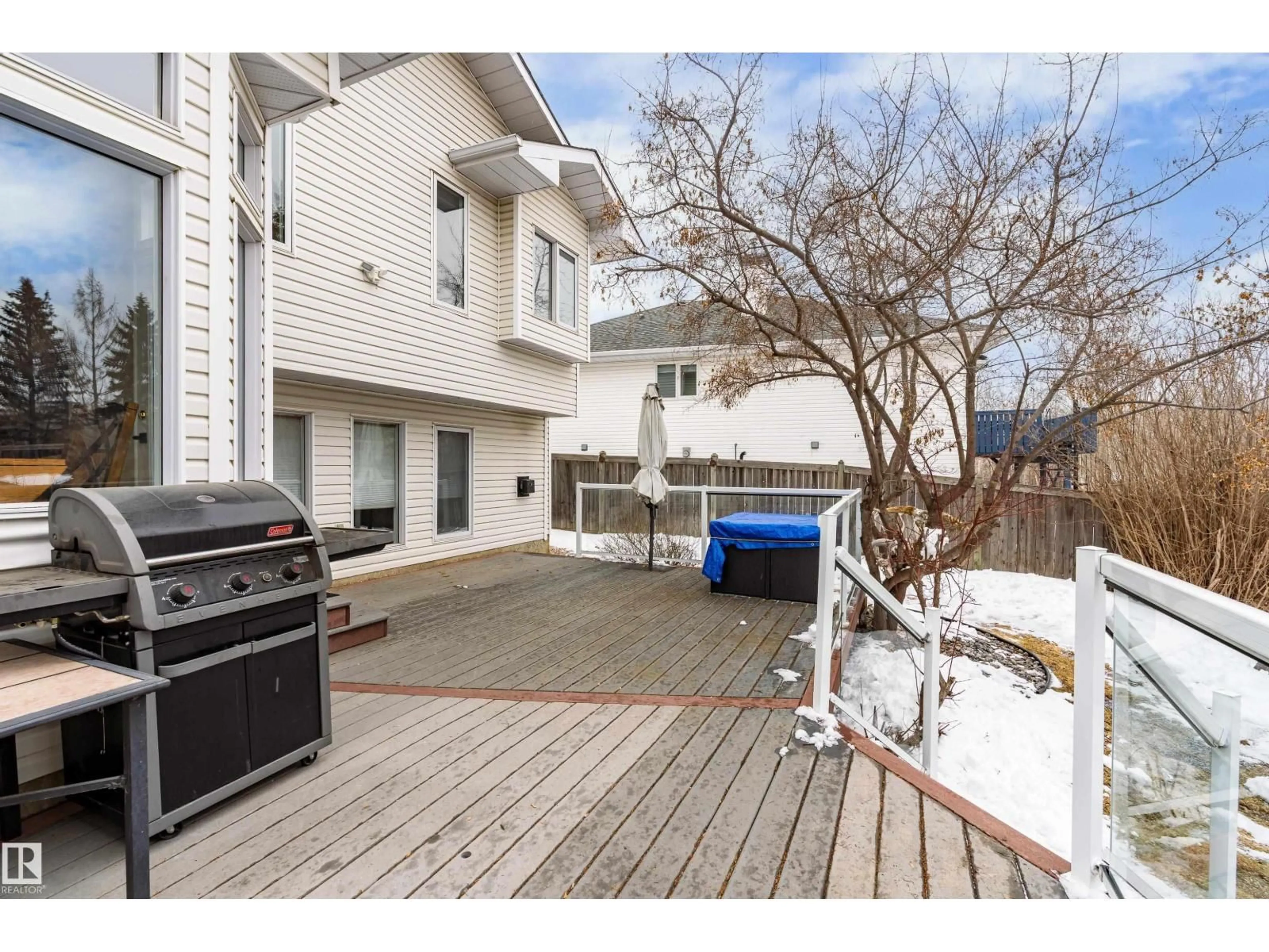 Patio, street for 10 HARMONY PL, St. Albert Alberta T8N6G3