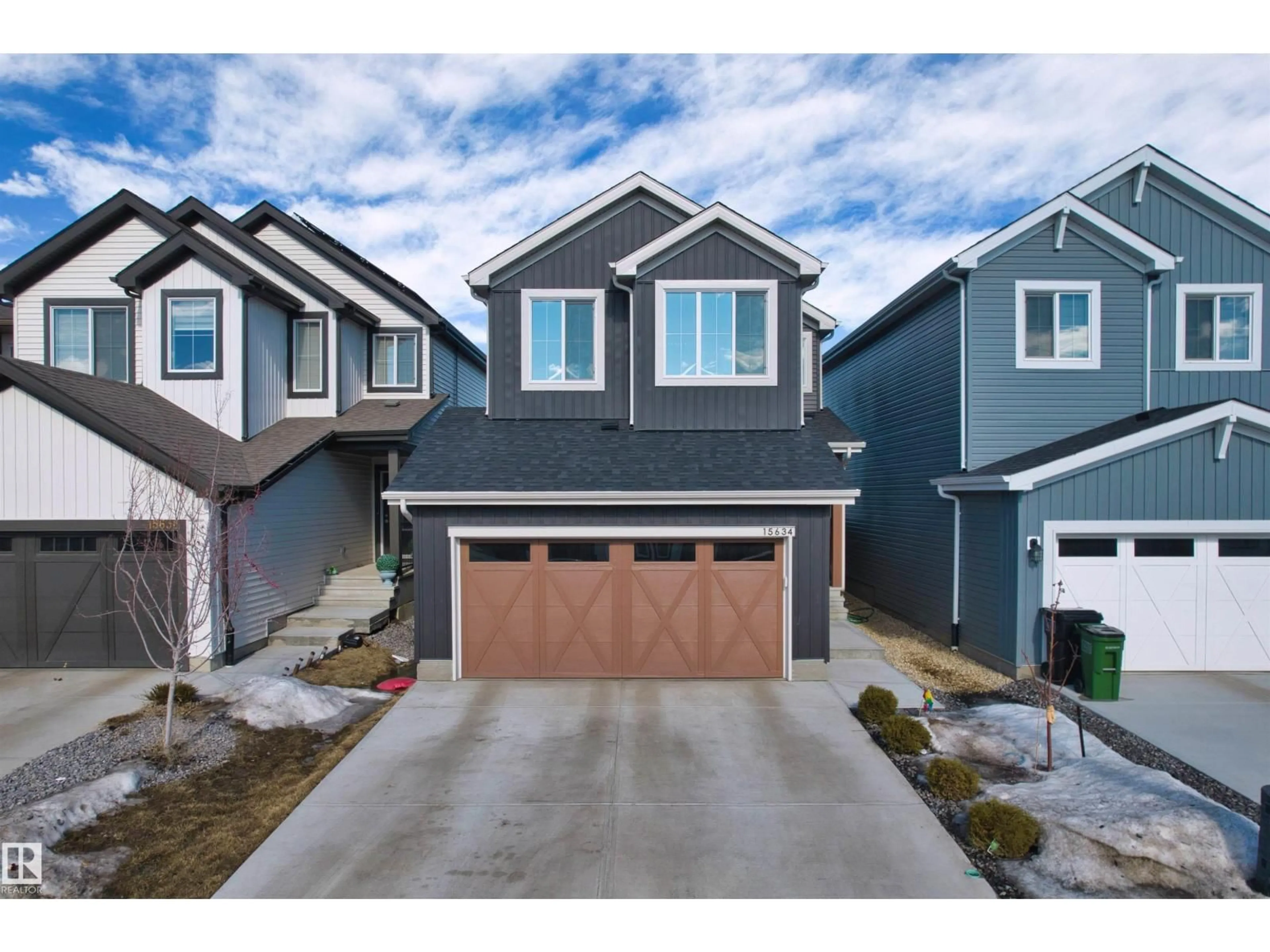 Home with vinyl exterior material, street for SW - 15634 18 AV, Edmonton Alberta T6W5C2