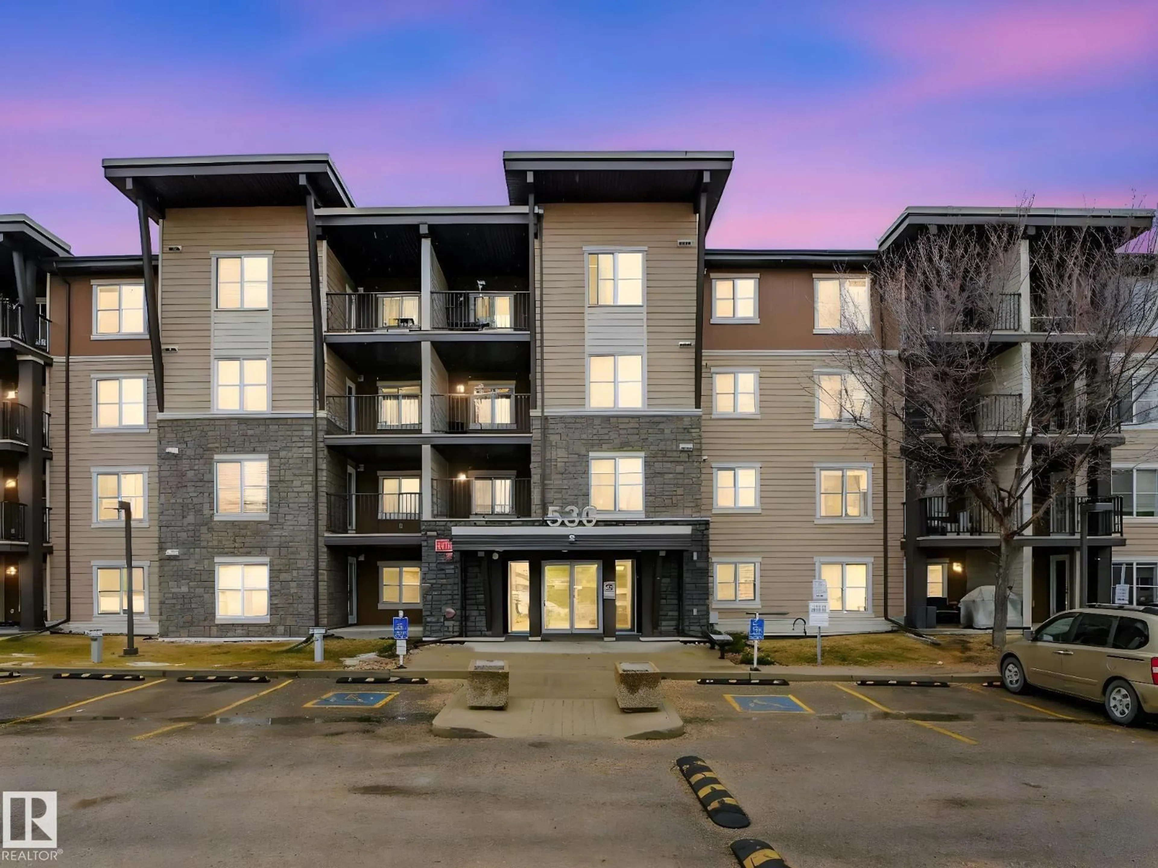 A pic from outside/outdoor area/front of a property/back of a property/a pic from drone, building for 116 WATT BV, Edmonton Alberta T6X1P7