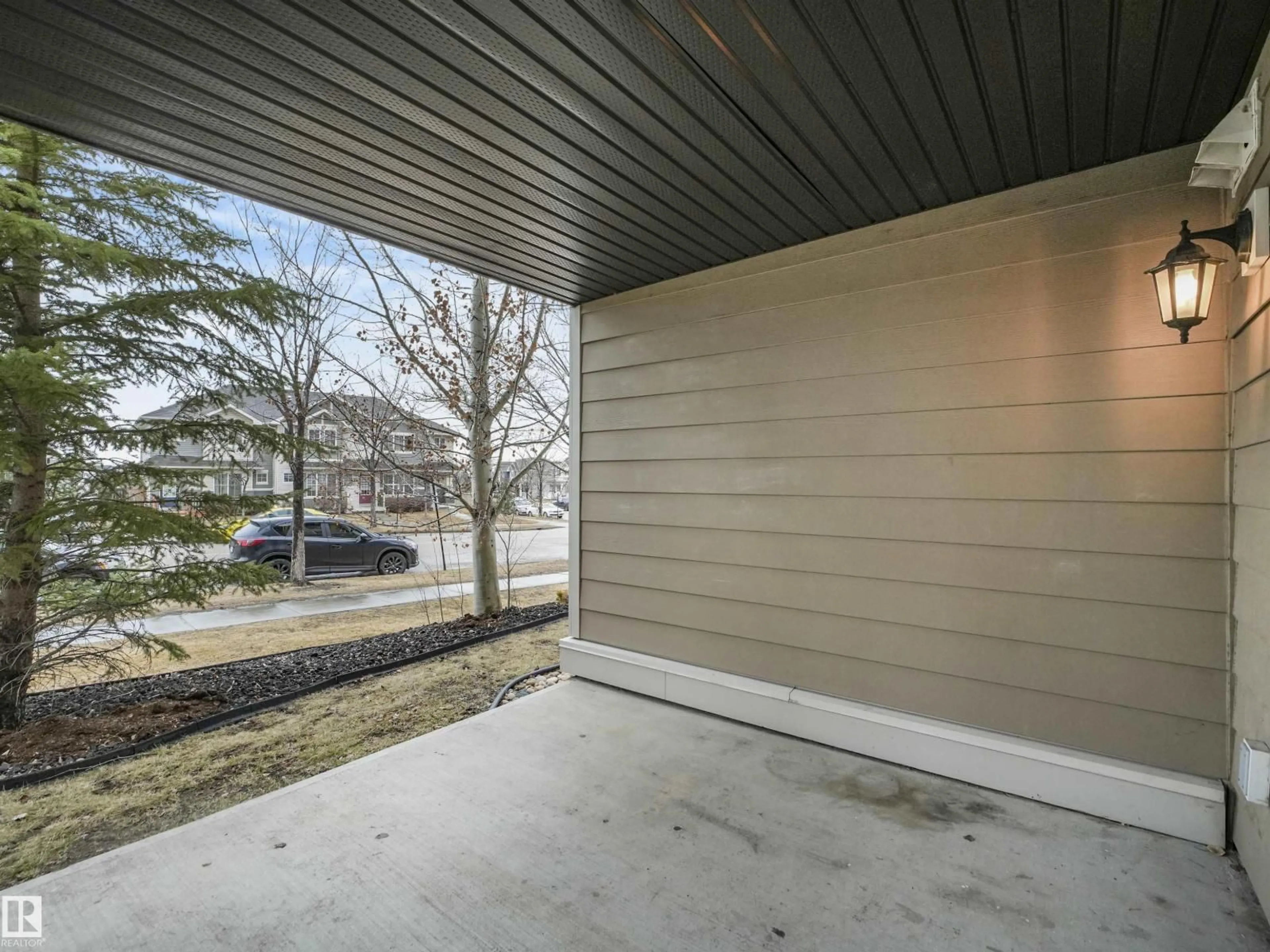 Patio, street for 116 WATT BV, Edmonton Alberta T6X1P7